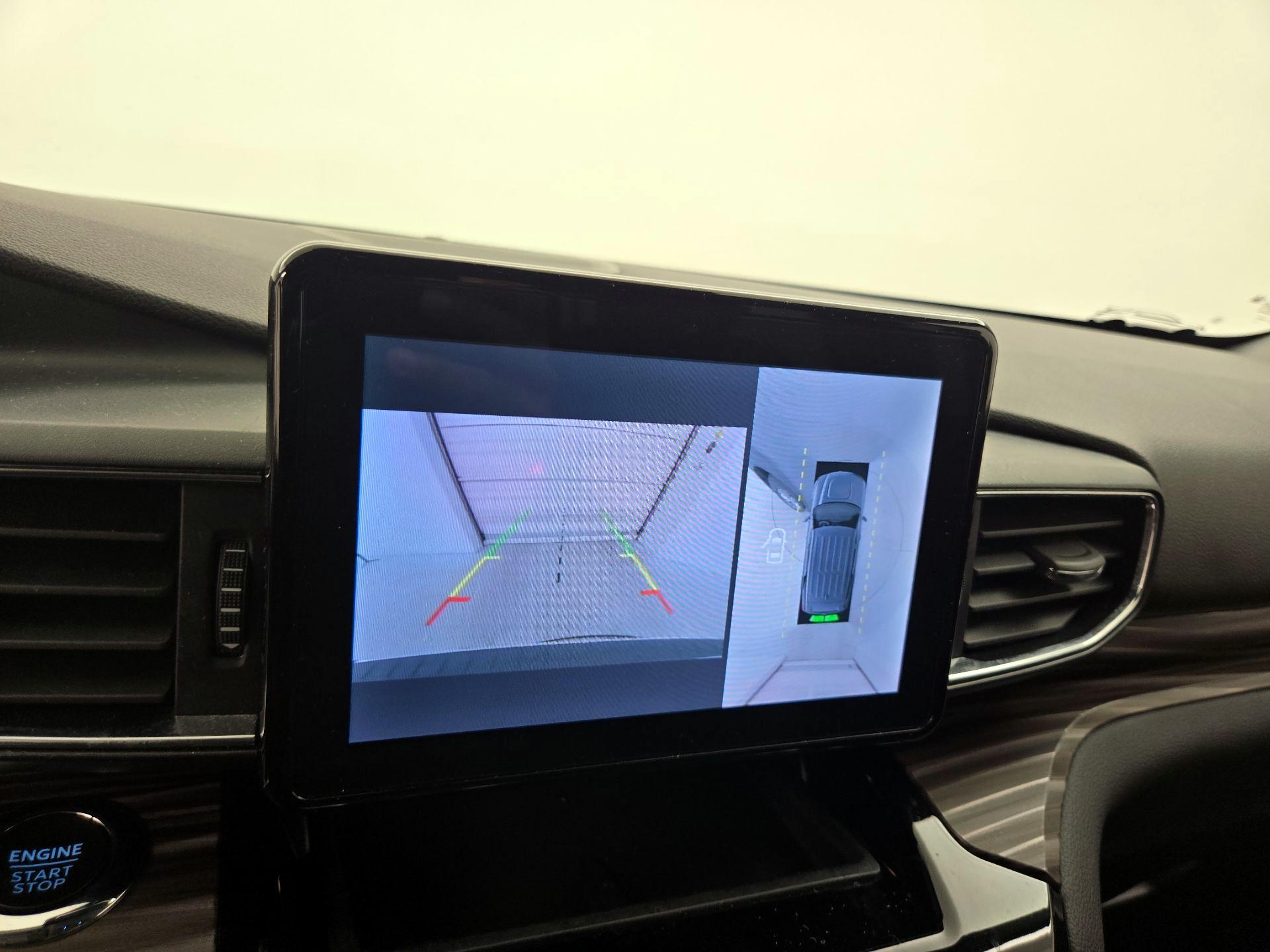 Thumbnail: 2023 Ford Explorer - 15