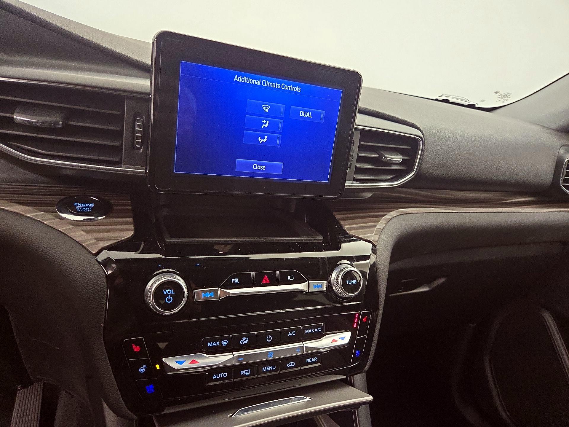 Thumbnail: 2023 Ford Explorer - 17