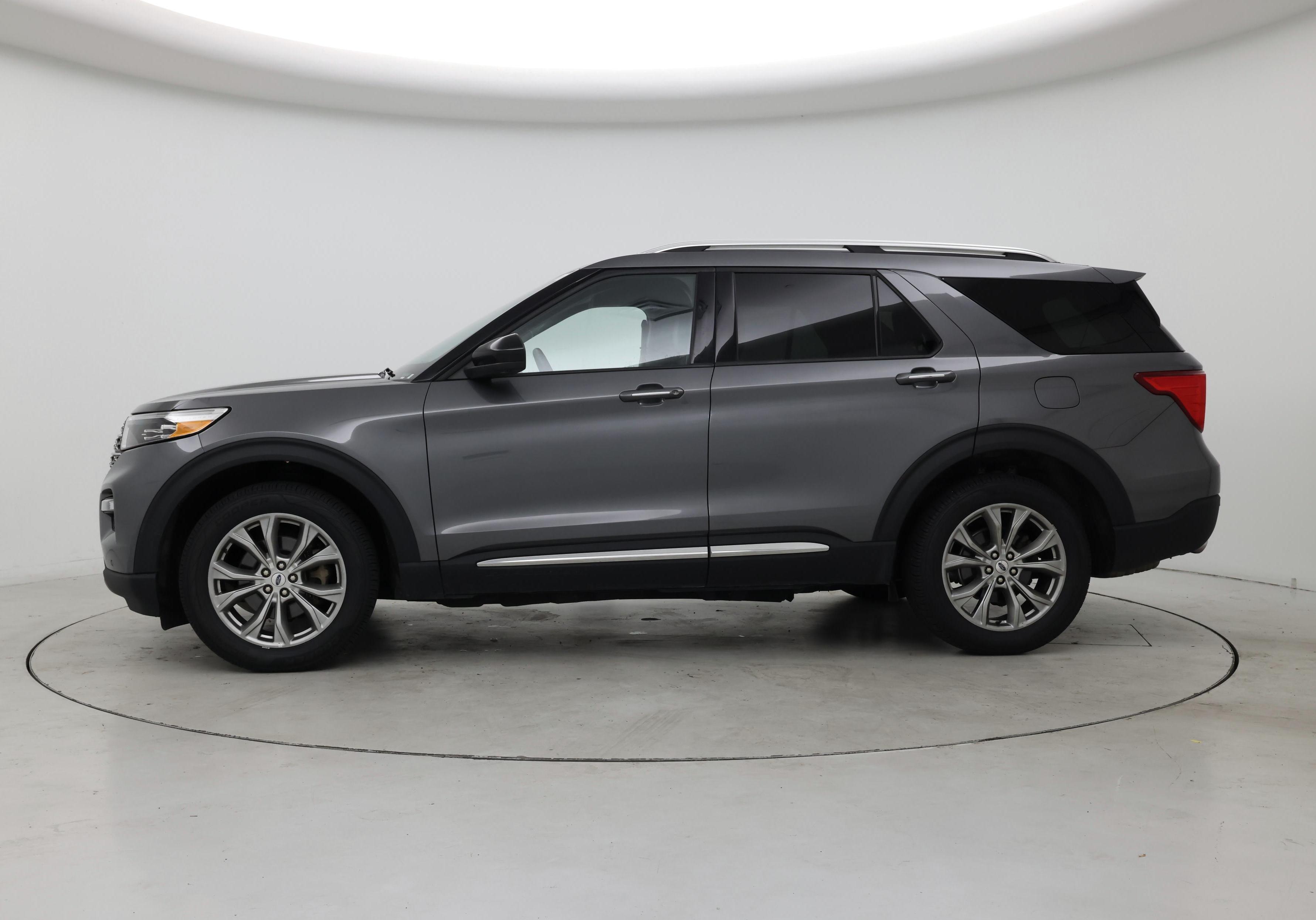 Thumbnail: 2023 Ford Explorer - 3
