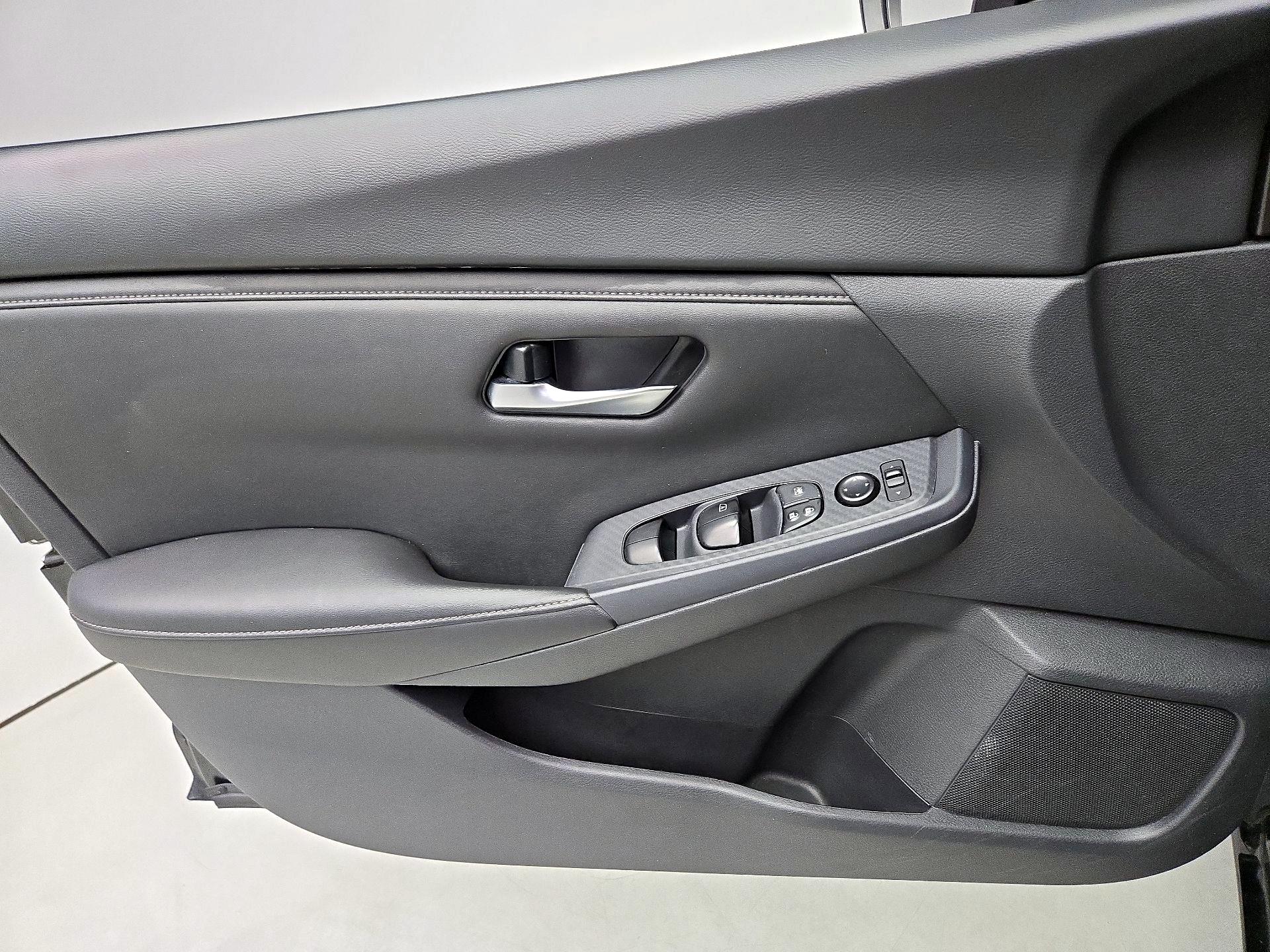 Thumbnail: 2024 Nissan Sentra - 12