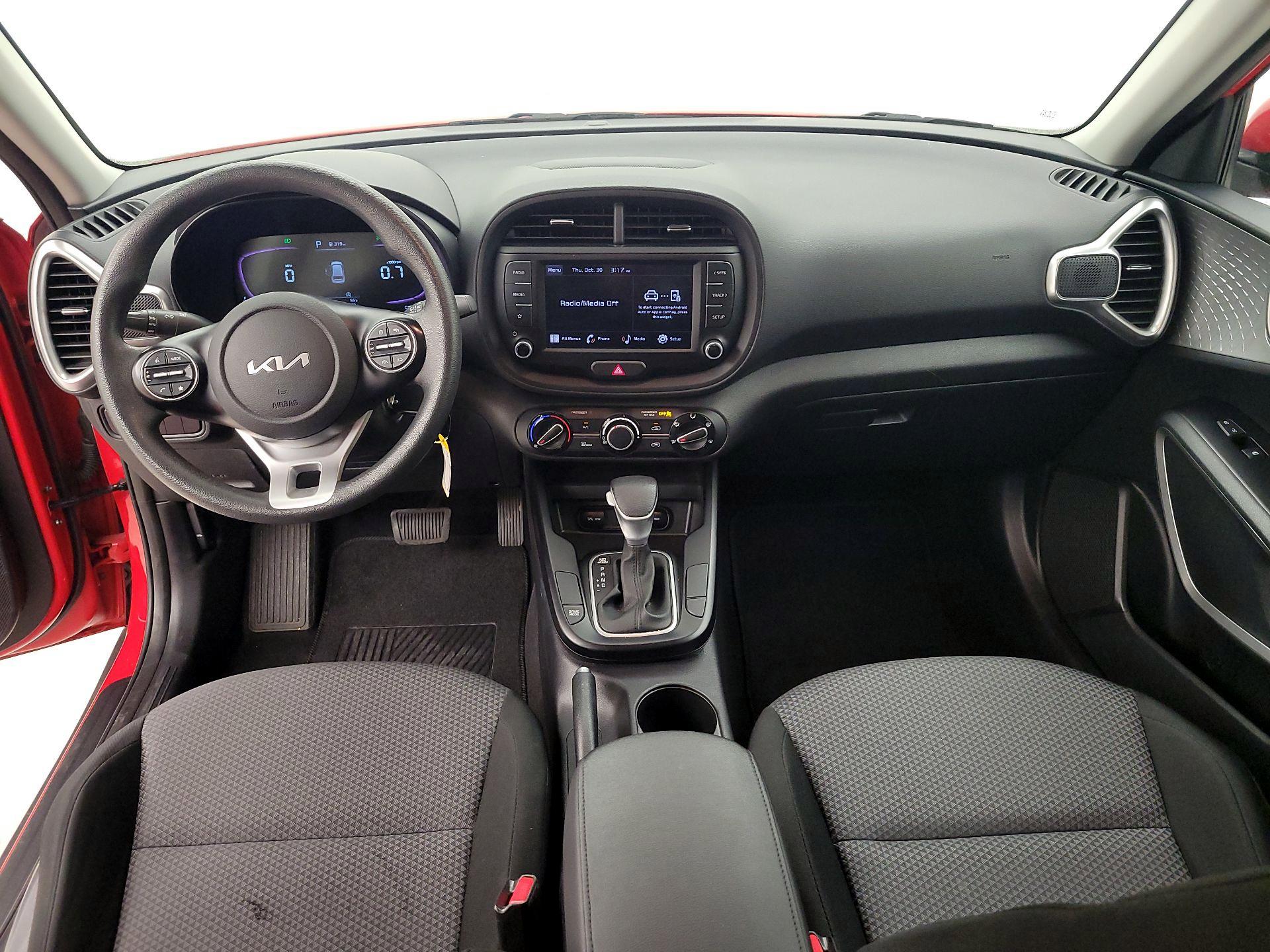 Thumbnail: 2023 Kia Soul - 9