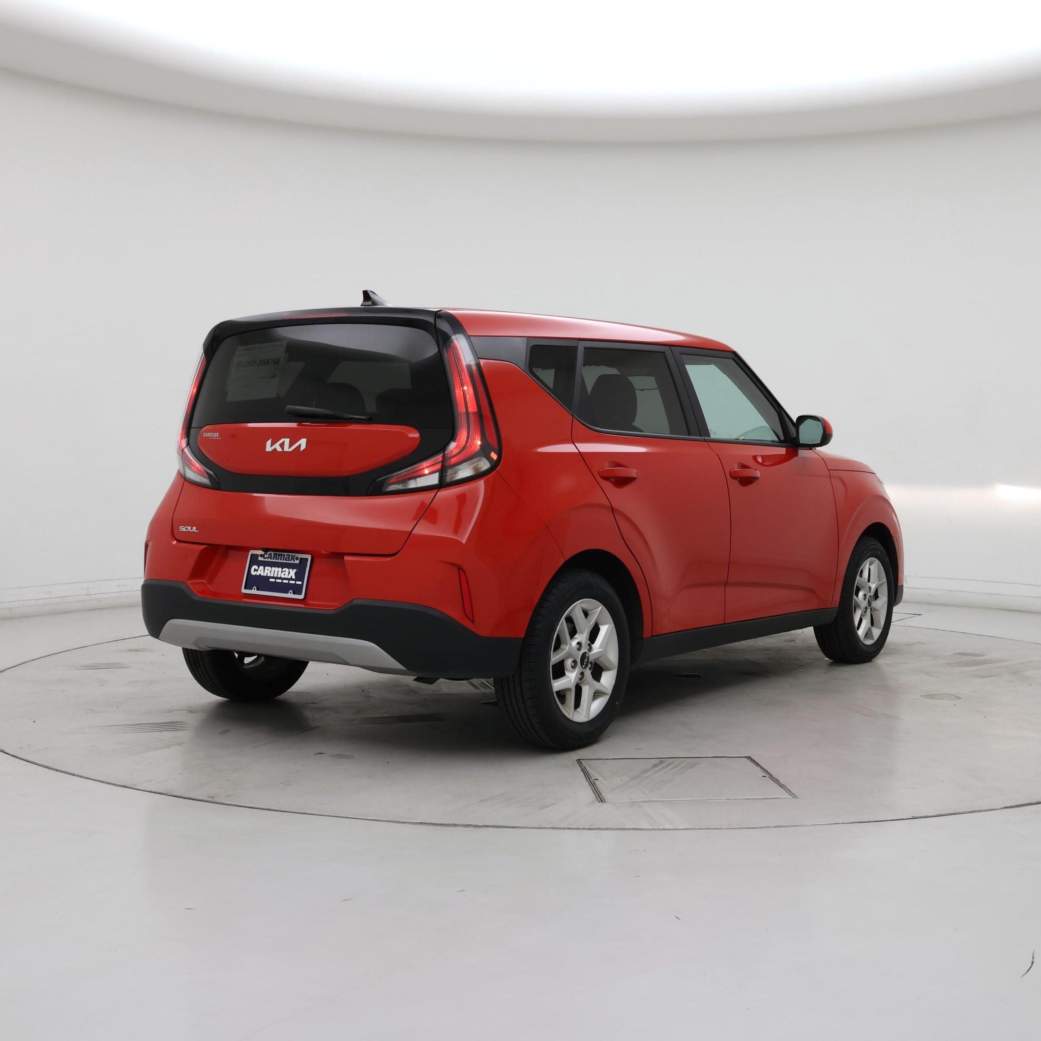 Thumbnail: 2023 Kia Soul - 8