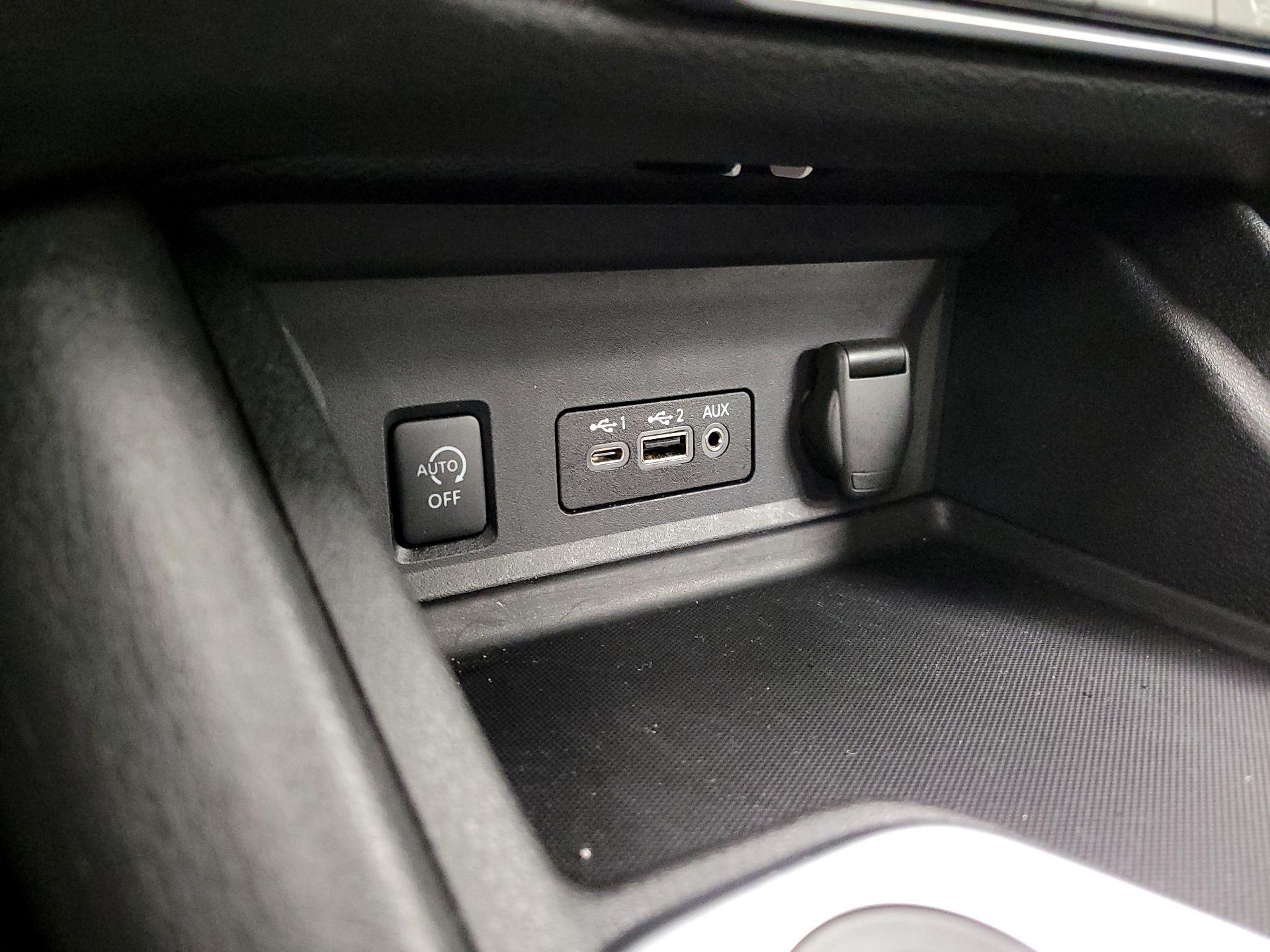 Thumbnail: 2024 Nissan Sentra - 18