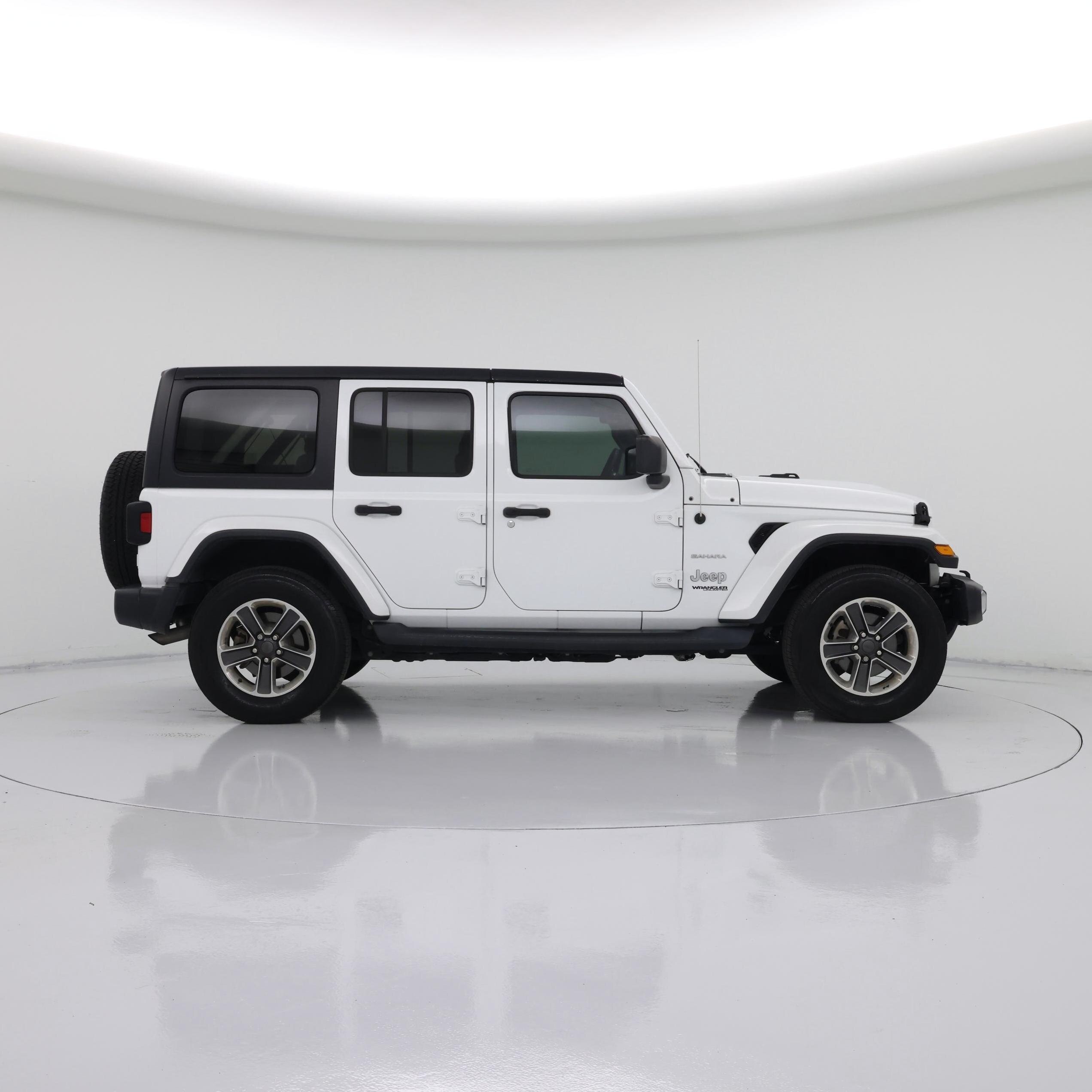Thumbnail: 2019 Jeep Wrangler - 7