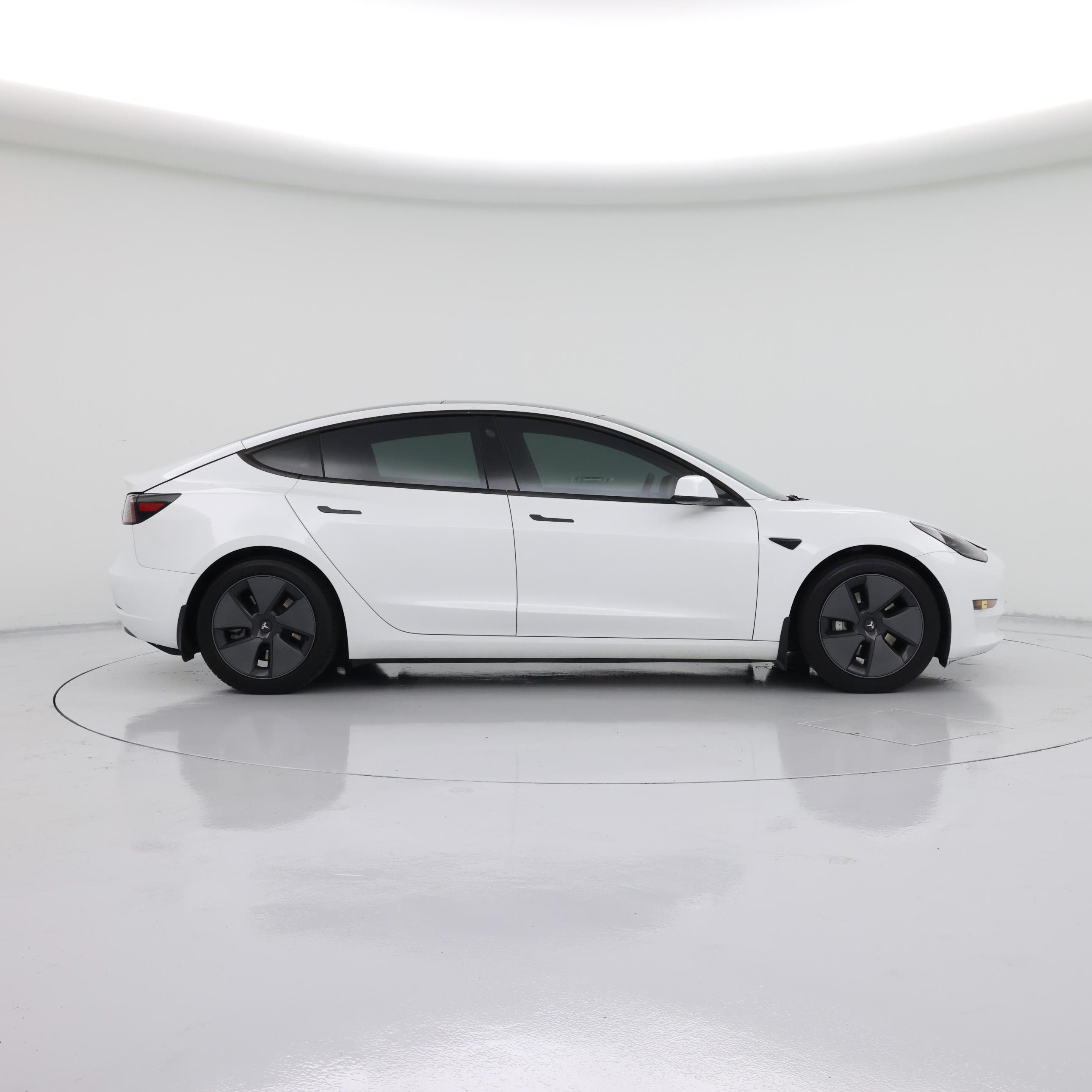 Thumbnail: 2021 Tesla Model 3 - 7