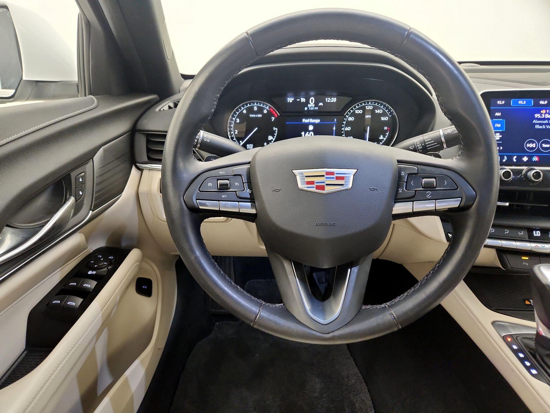 Thumbnail: 2023 Cadillac CT4 - 10