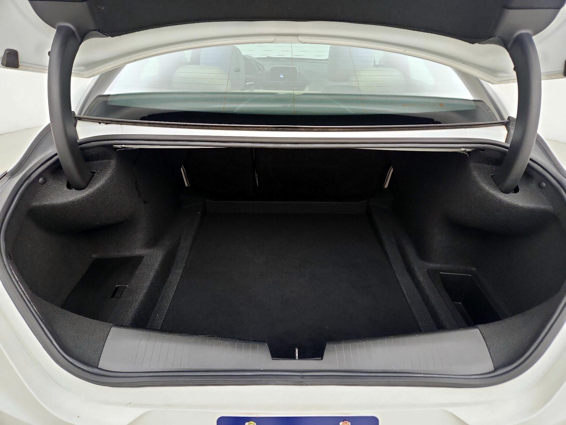 Thumbnail: 2023 Cadillac CT4 - 20