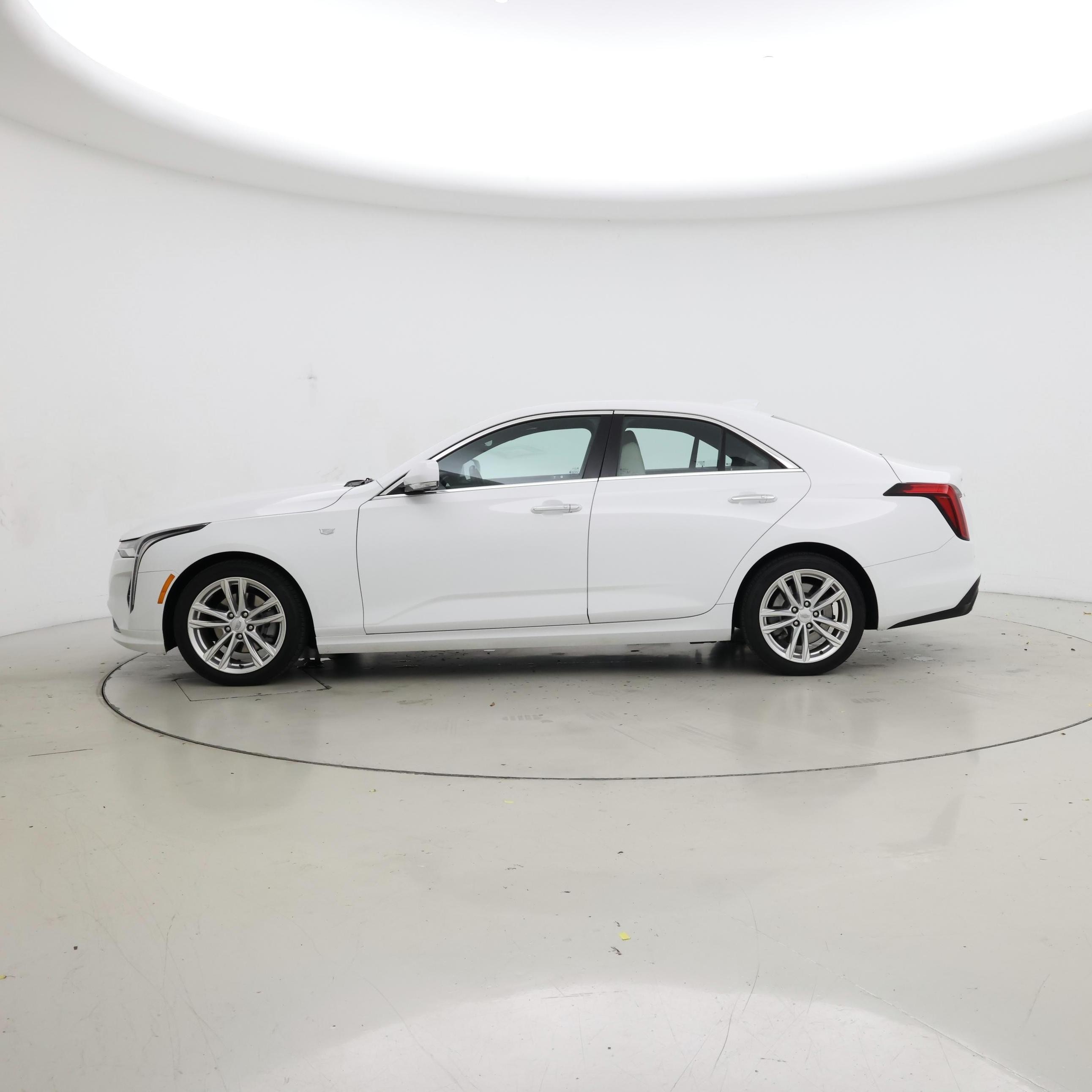 Thumbnail: 2023 Cadillac CT4 - 3