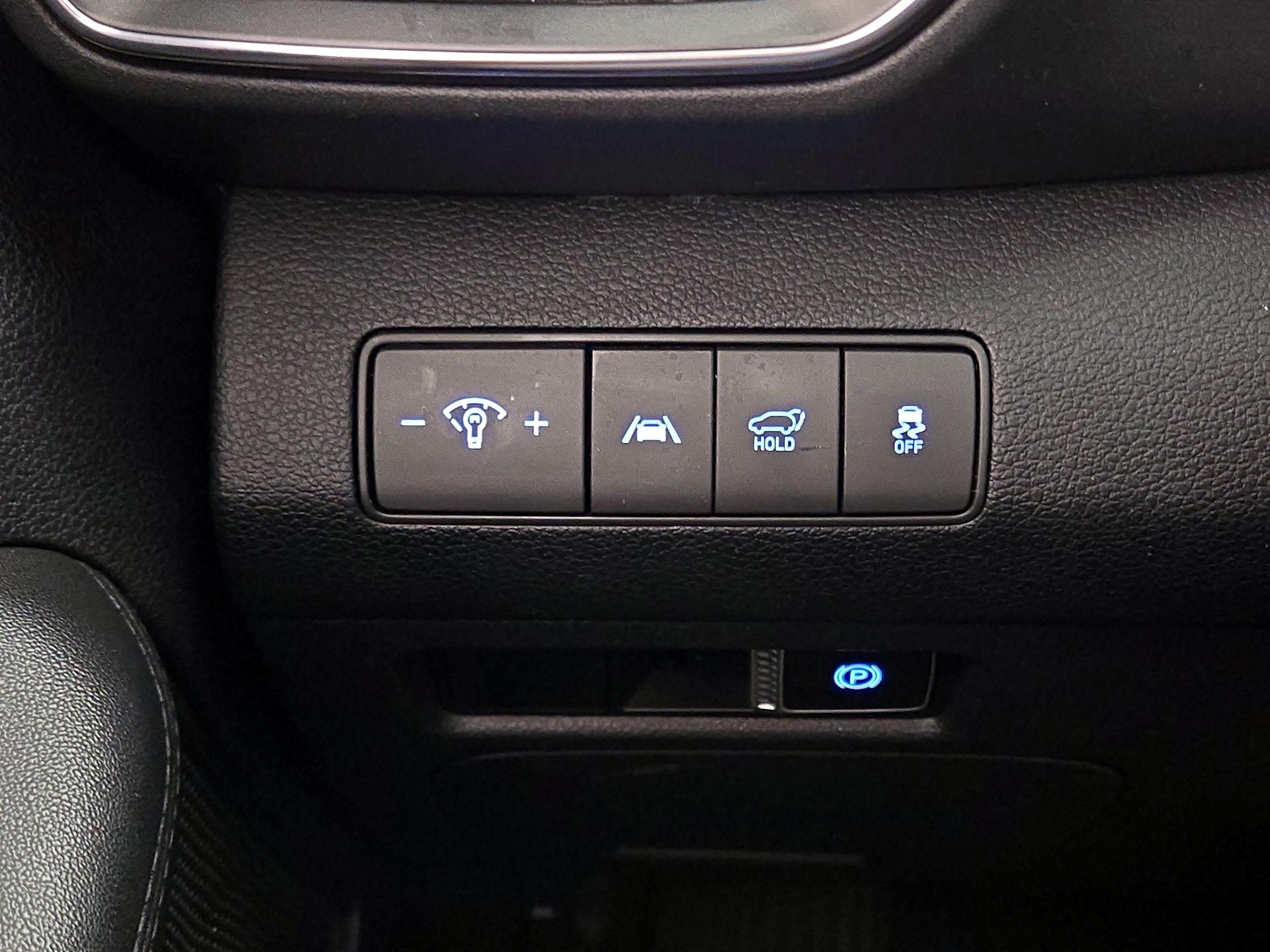 Thumbnail: 2023 Hyundai Santa Fe - 13