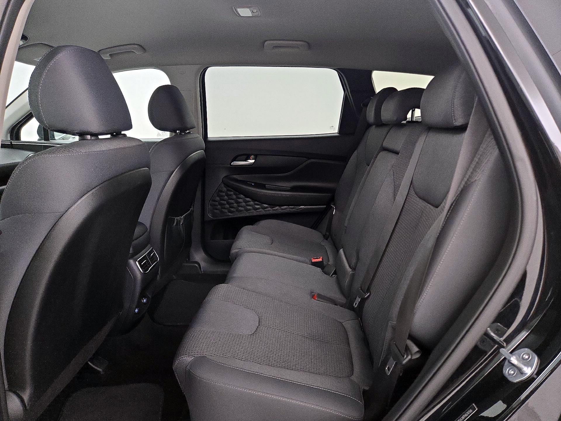 Thumbnail: 2023 Hyundai Santa Fe - 20