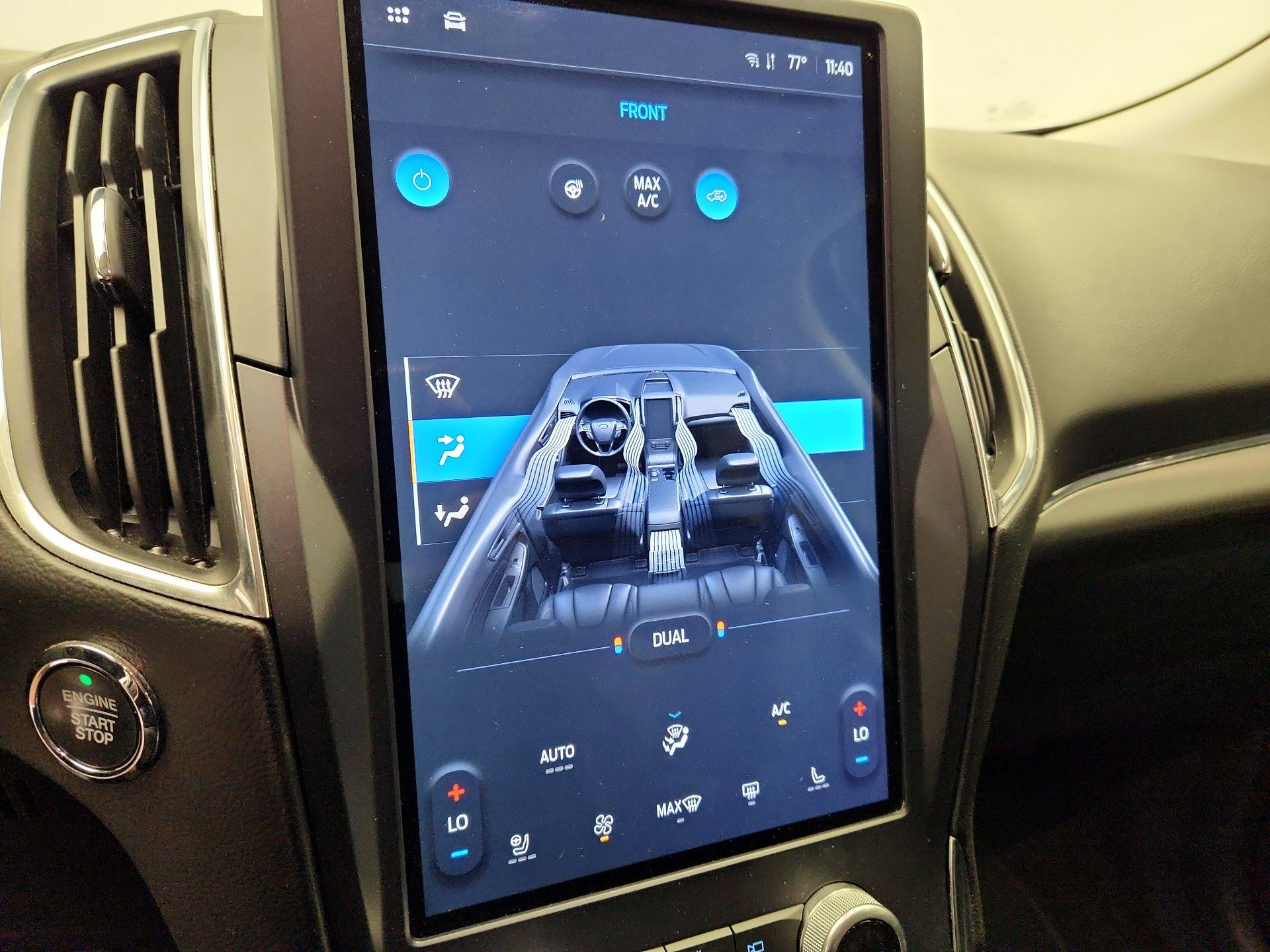 Thumbnail: 2022 Ford Edge - 17