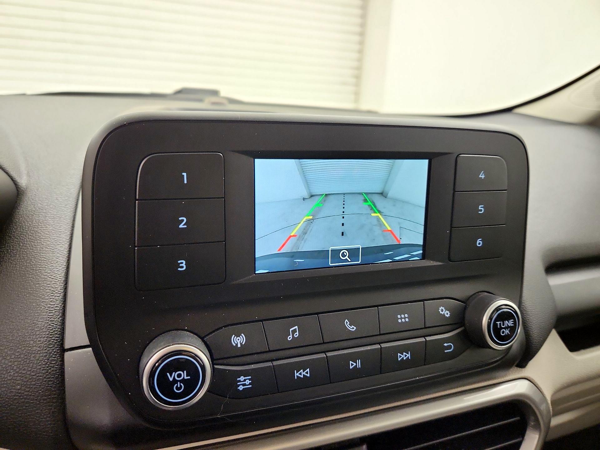 Thumbnail: 2021 Ford EcoSport - 14