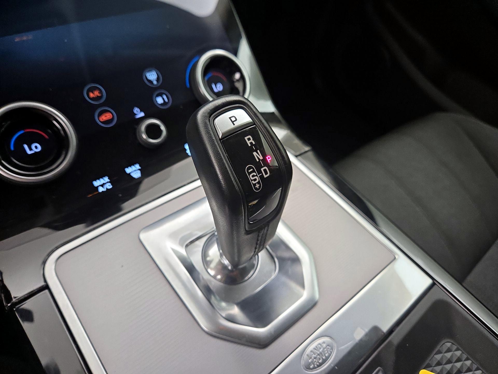 Thumbnail: 2020 Land Rover Range Rover Evoque - 18