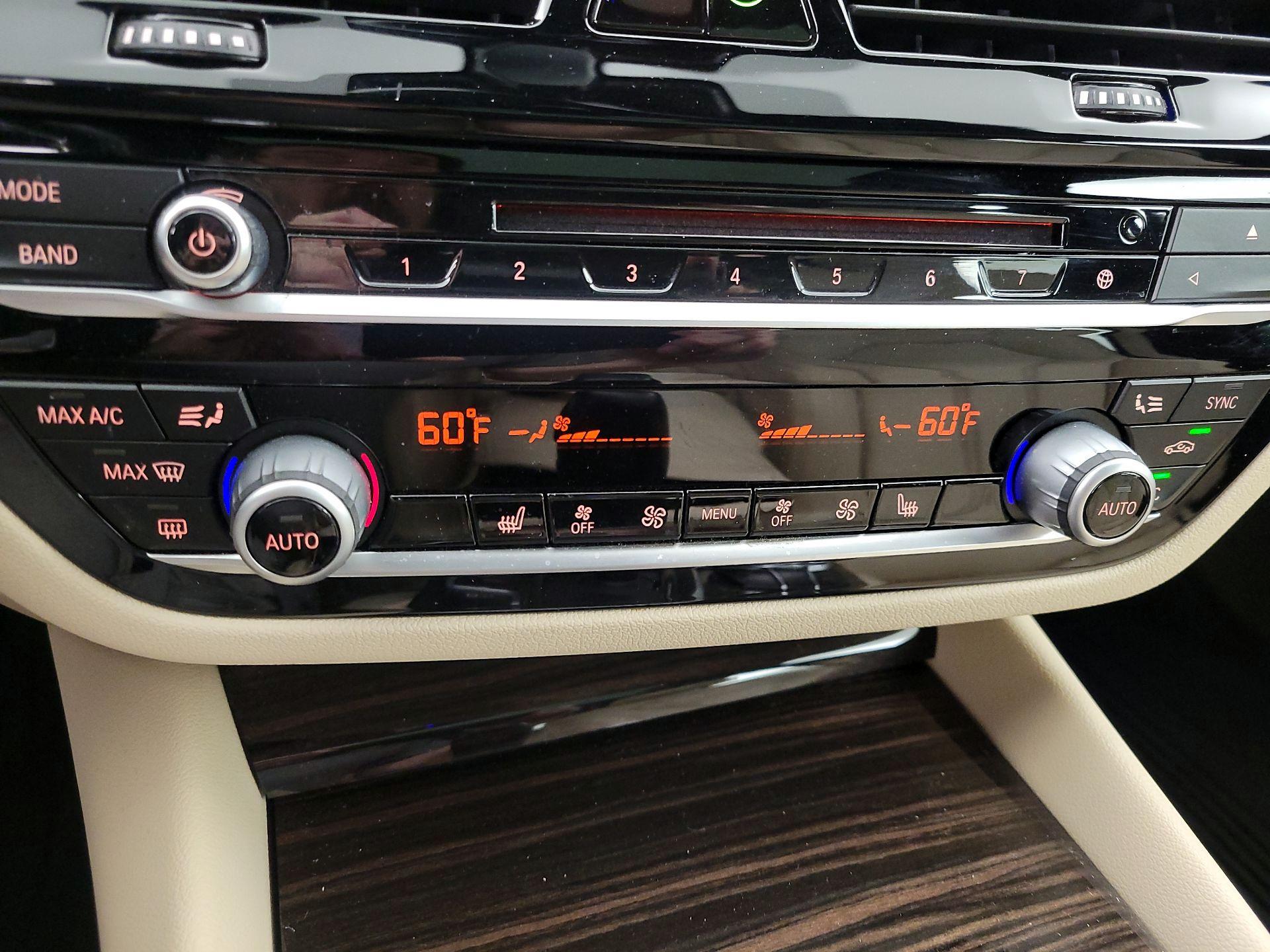 Thumbnail: 2019 BMW 5 Series - 17