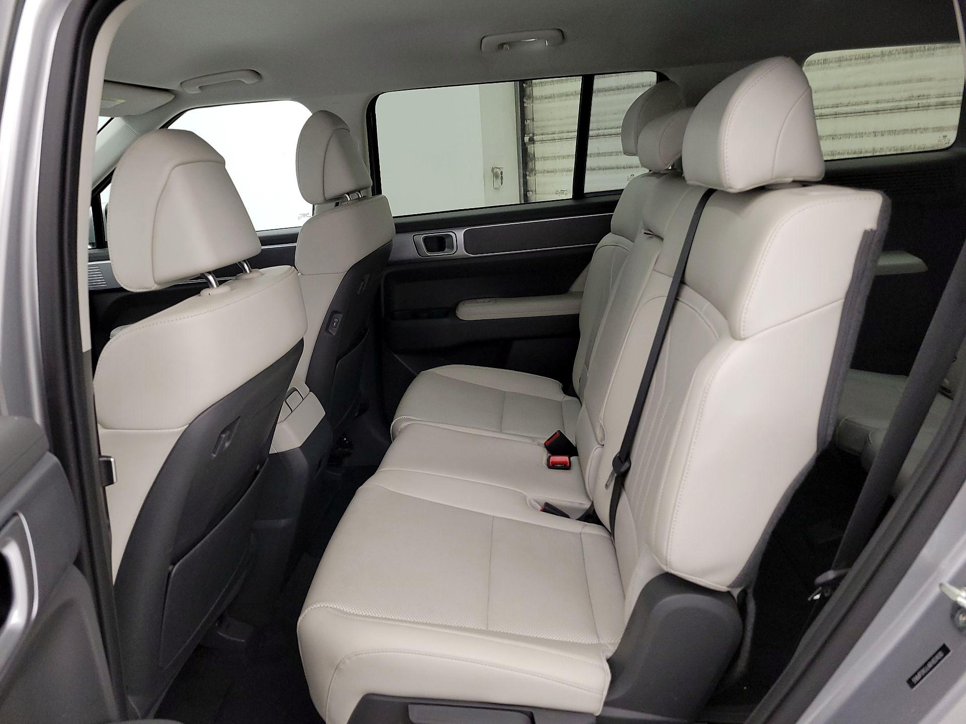 Thumbnail: 2024 Hyundai Santa Fe - 19