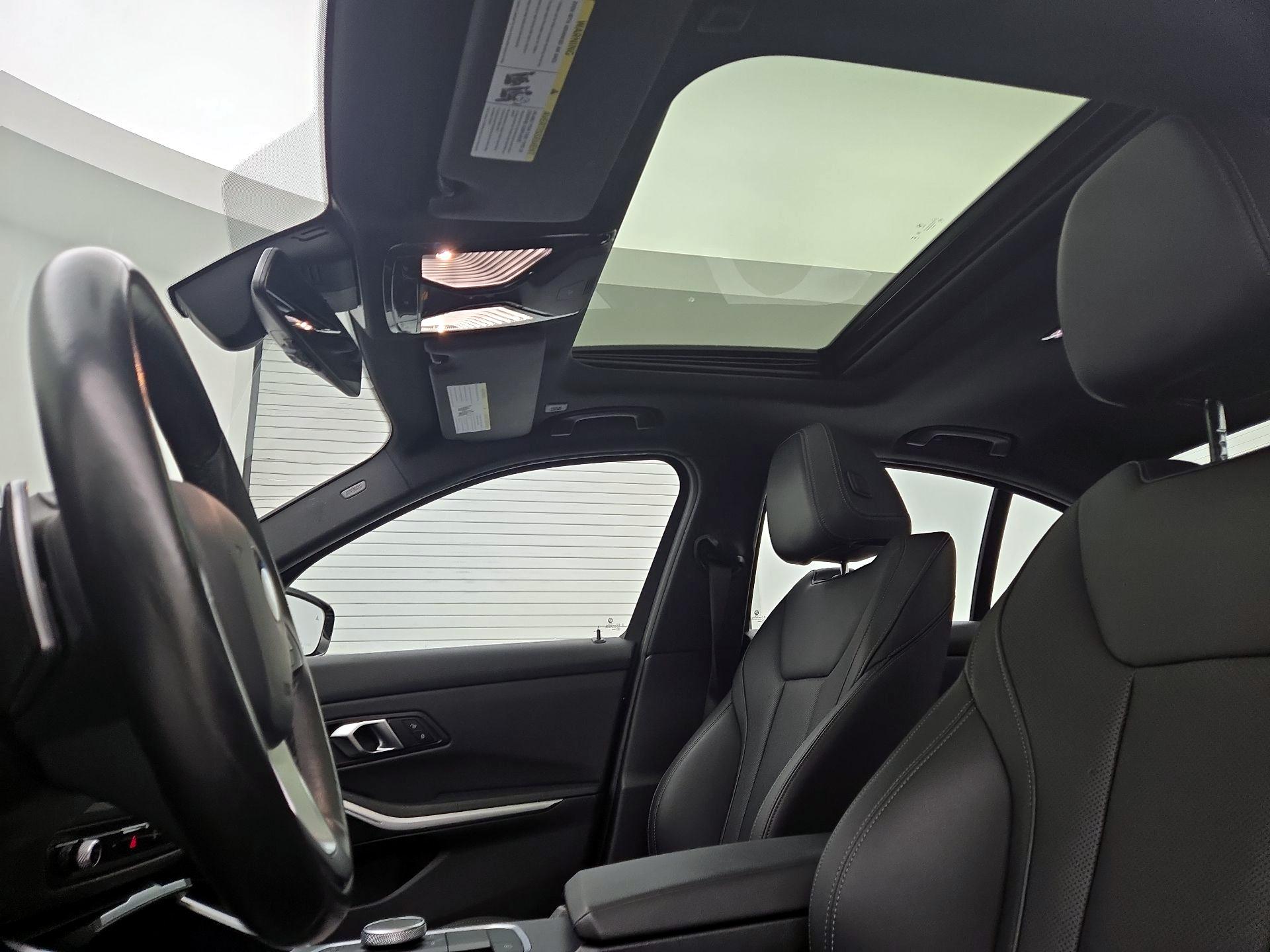 Thumbnail: 2024 BMW 3 Series - 19