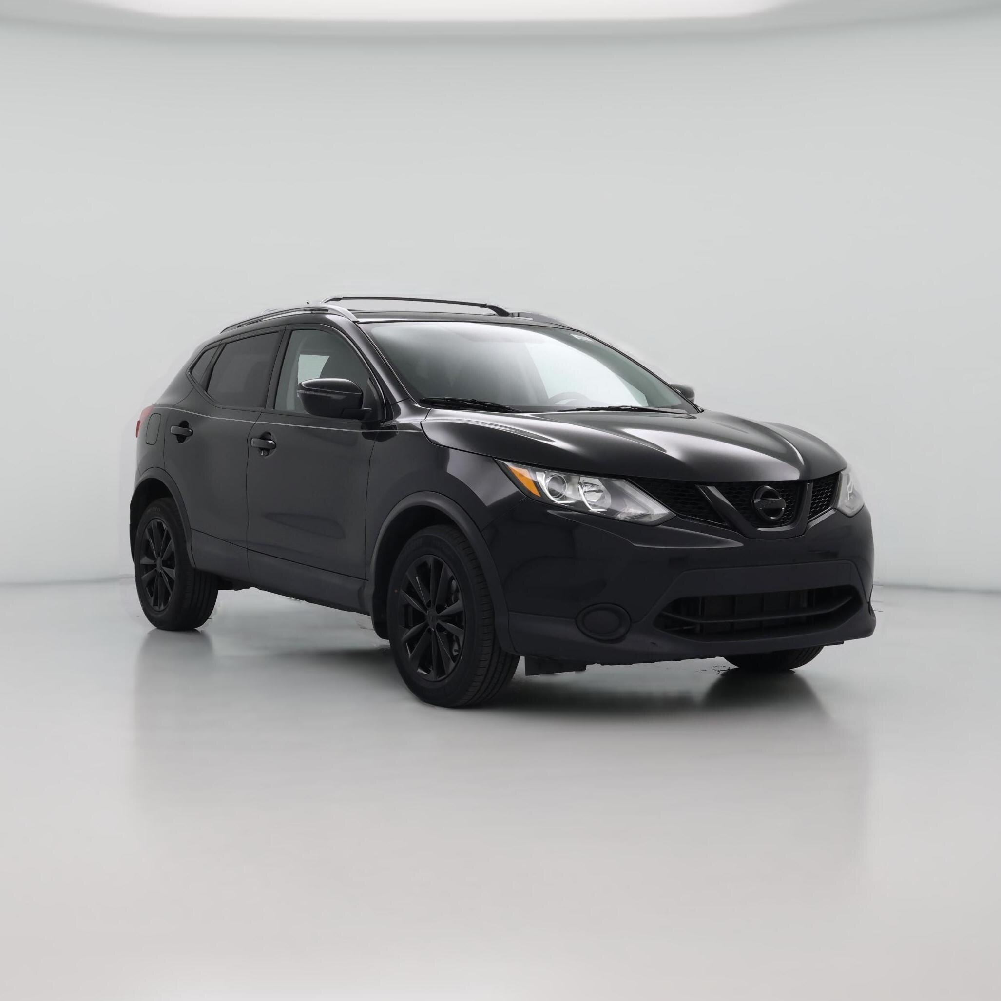 Thumbnail: 2018 Nissan Rogue Sport - 1