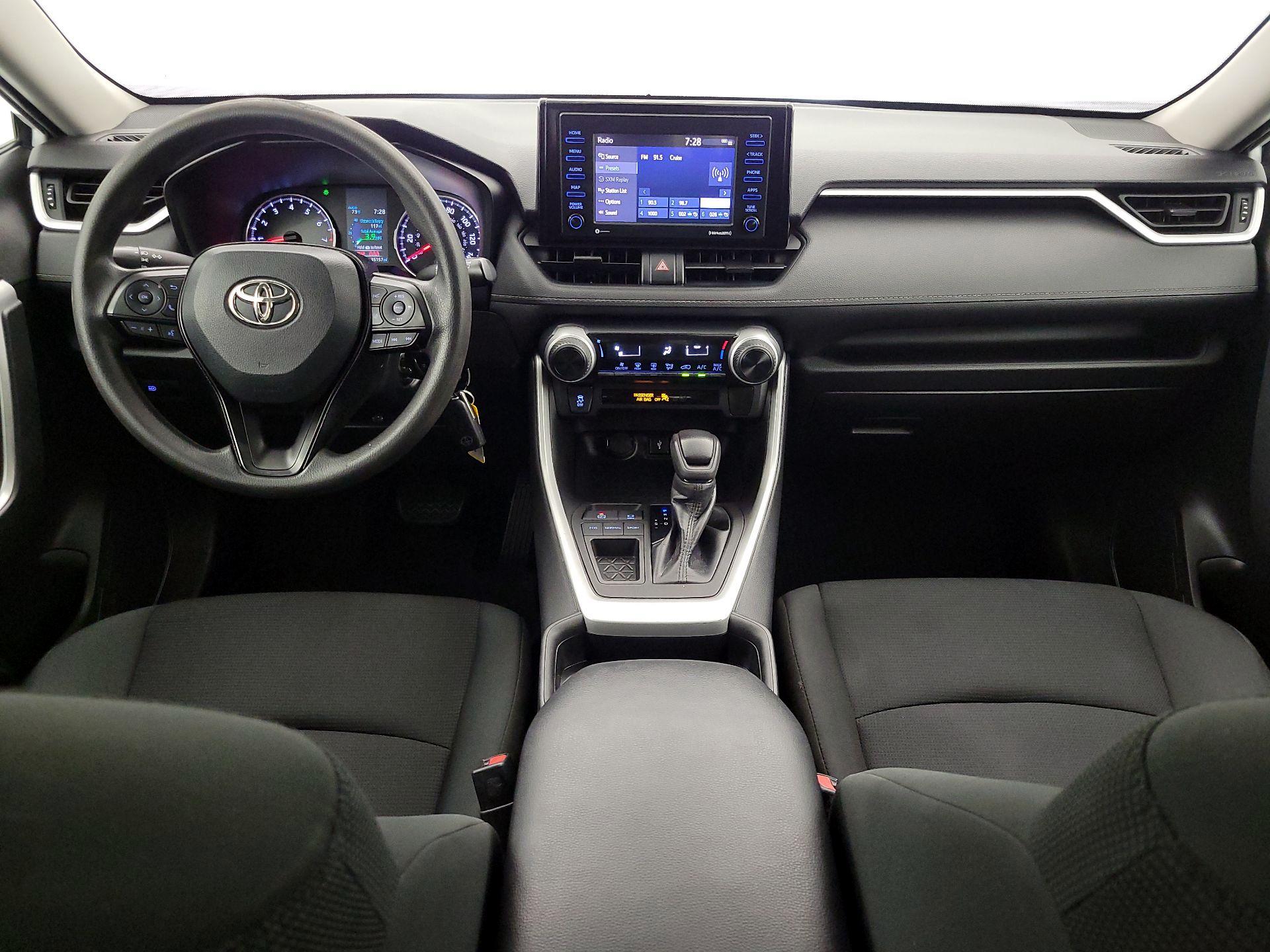 Thumbnail: 2021 Toyota RAV4 - 9