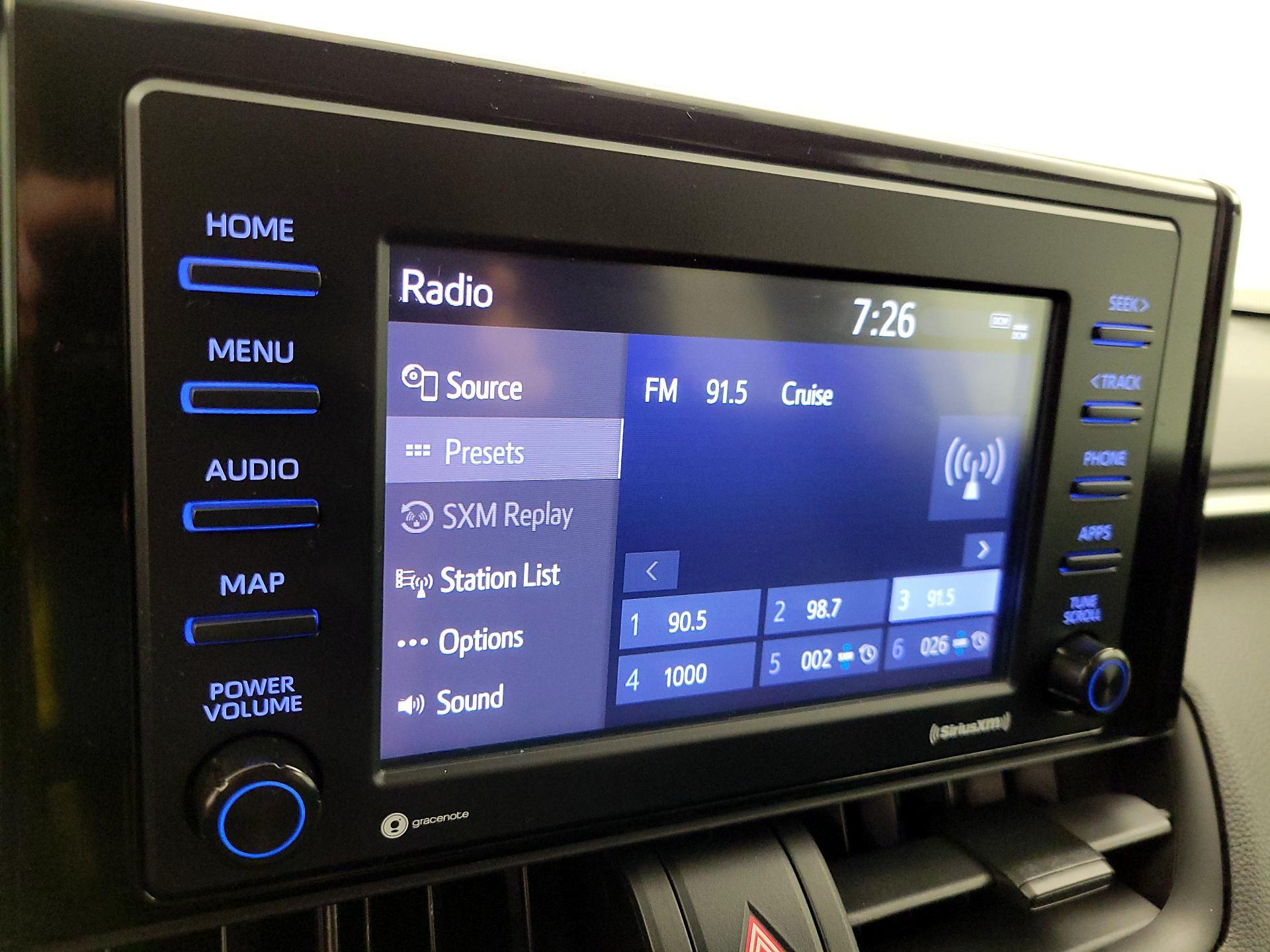 Thumbnail: 2021 Toyota RAV4 - 15