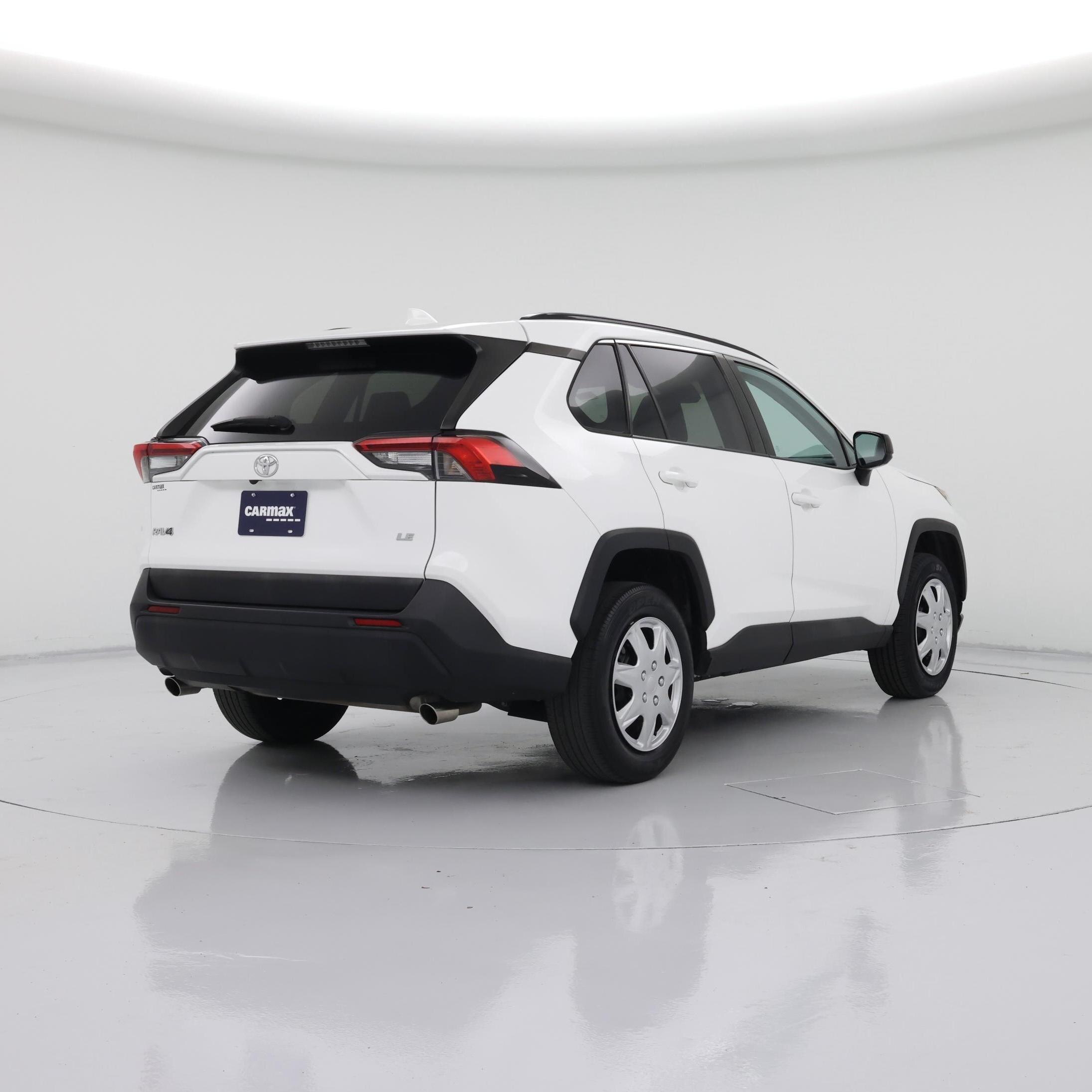 Thumbnail: 2021 Toyota RAV4 - 8