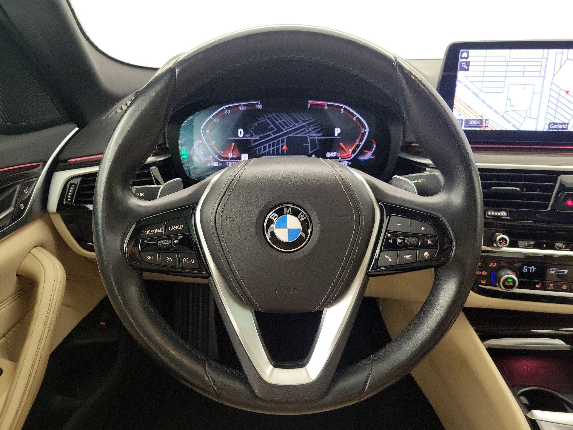 Thumbnail: 2023 BMW 5 Series - 10