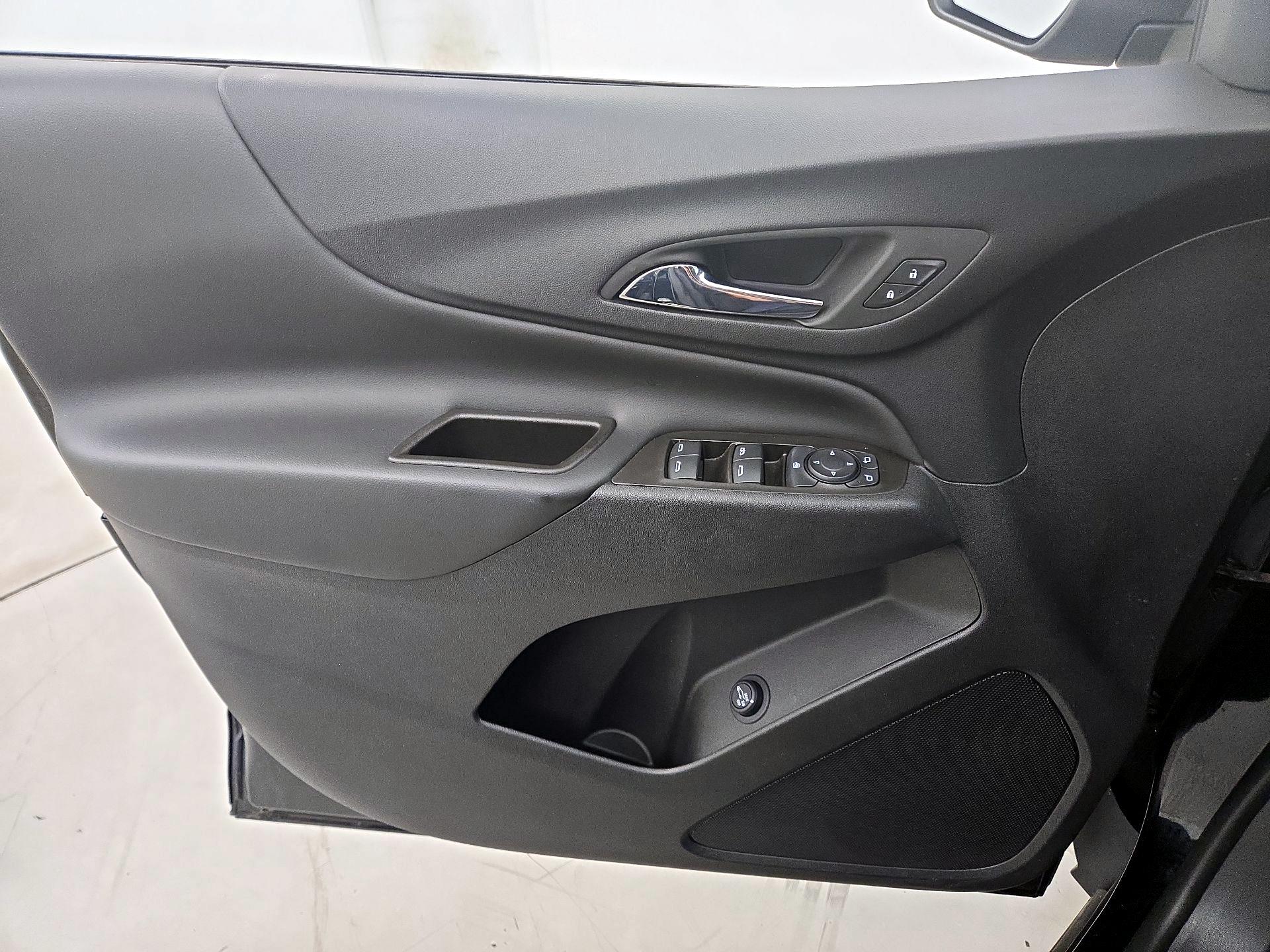 Thumbnail: 2023 Chevrolet Equinox - 12