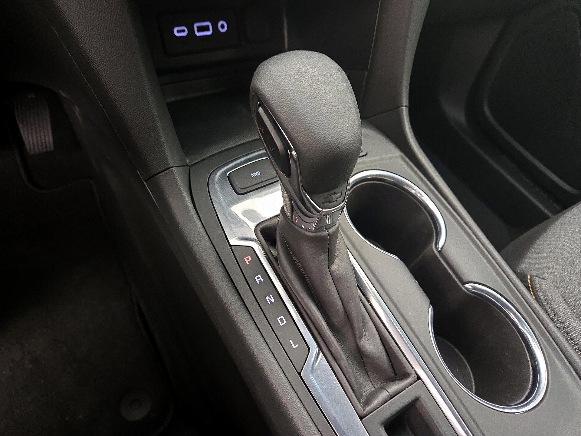 Thumbnail: 2023 Chevrolet Equinox - 17