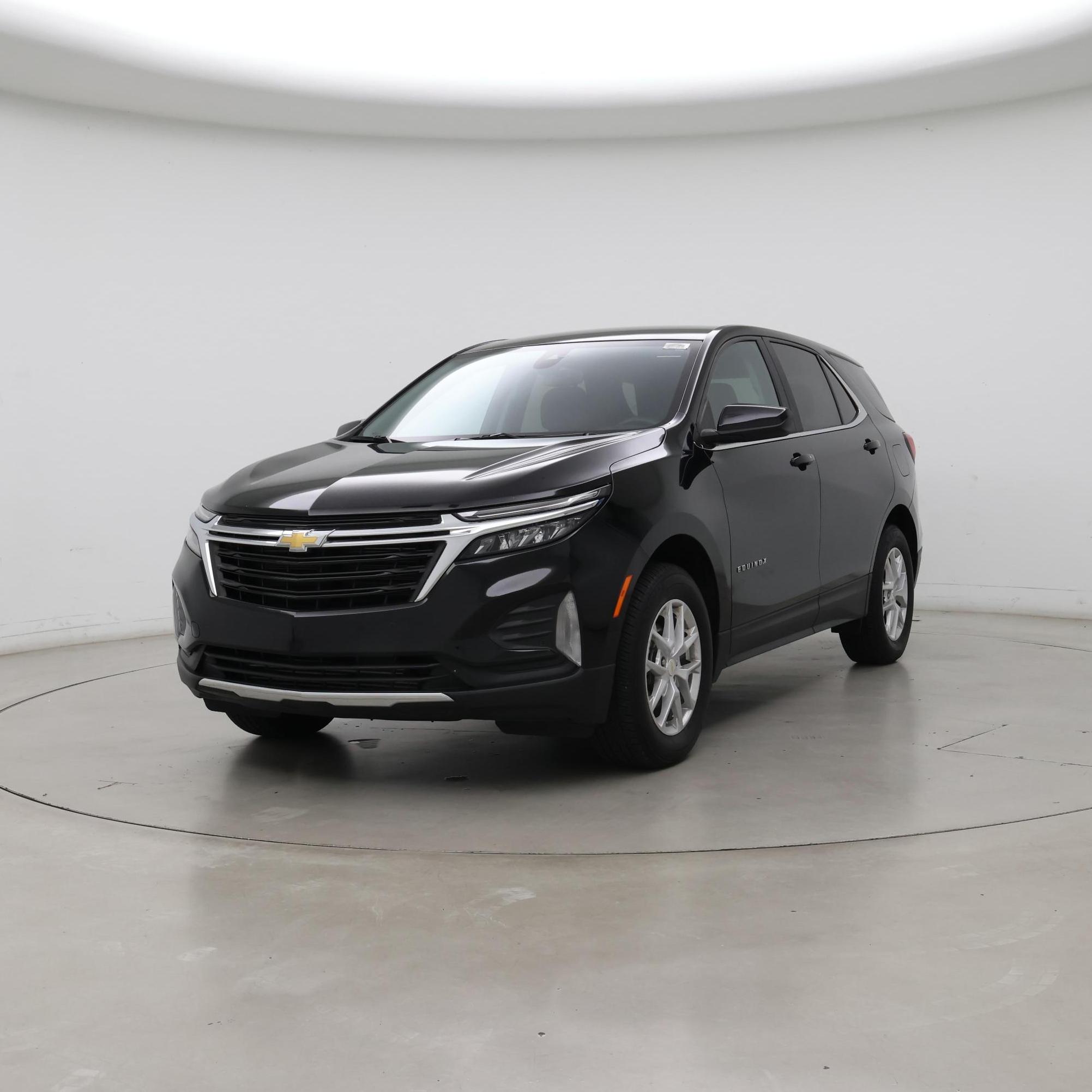 Thumbnail: 2023 Chevrolet Equinox - 4