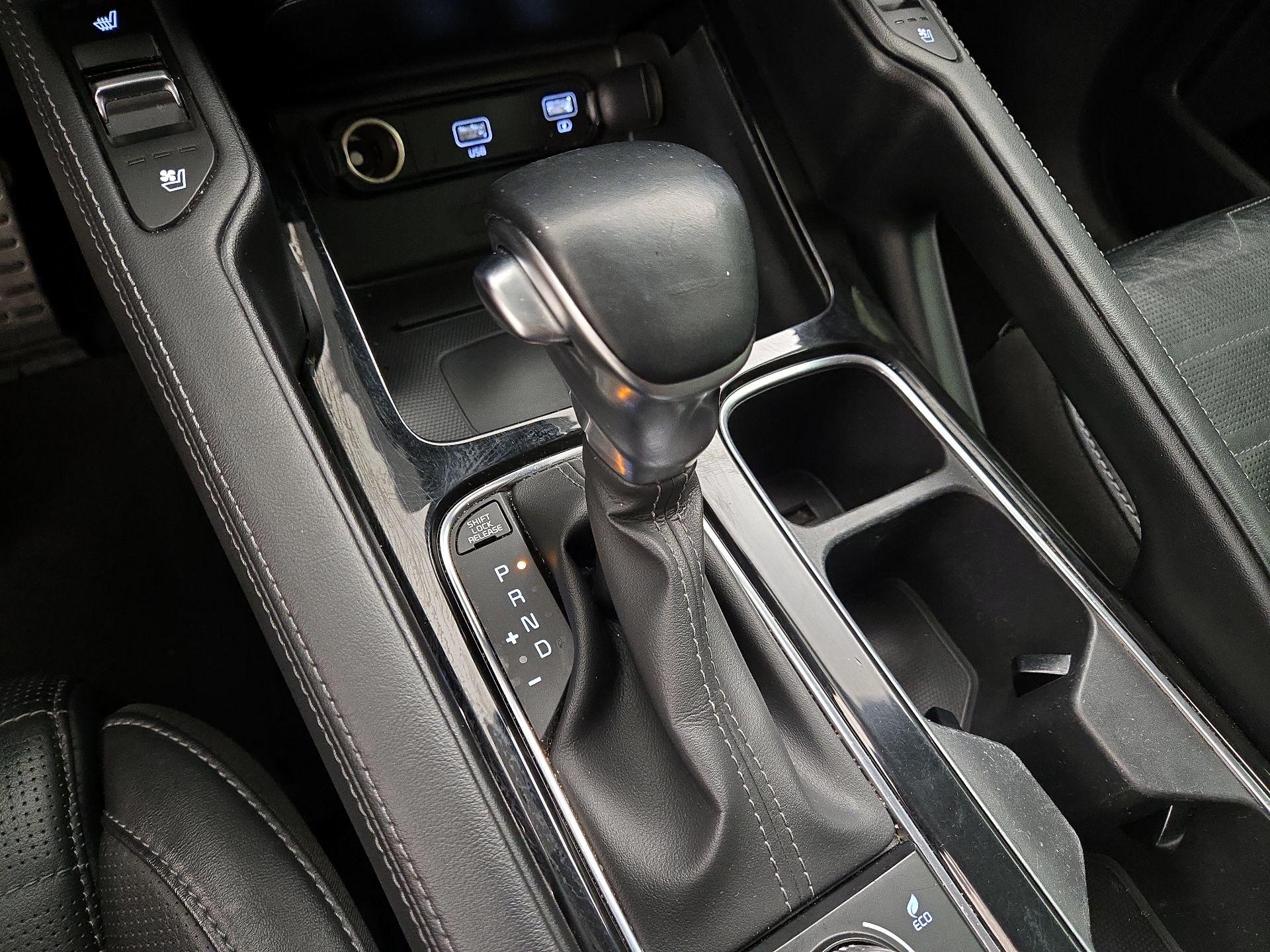 Thumbnail: 2022 Kia Telluride - 18