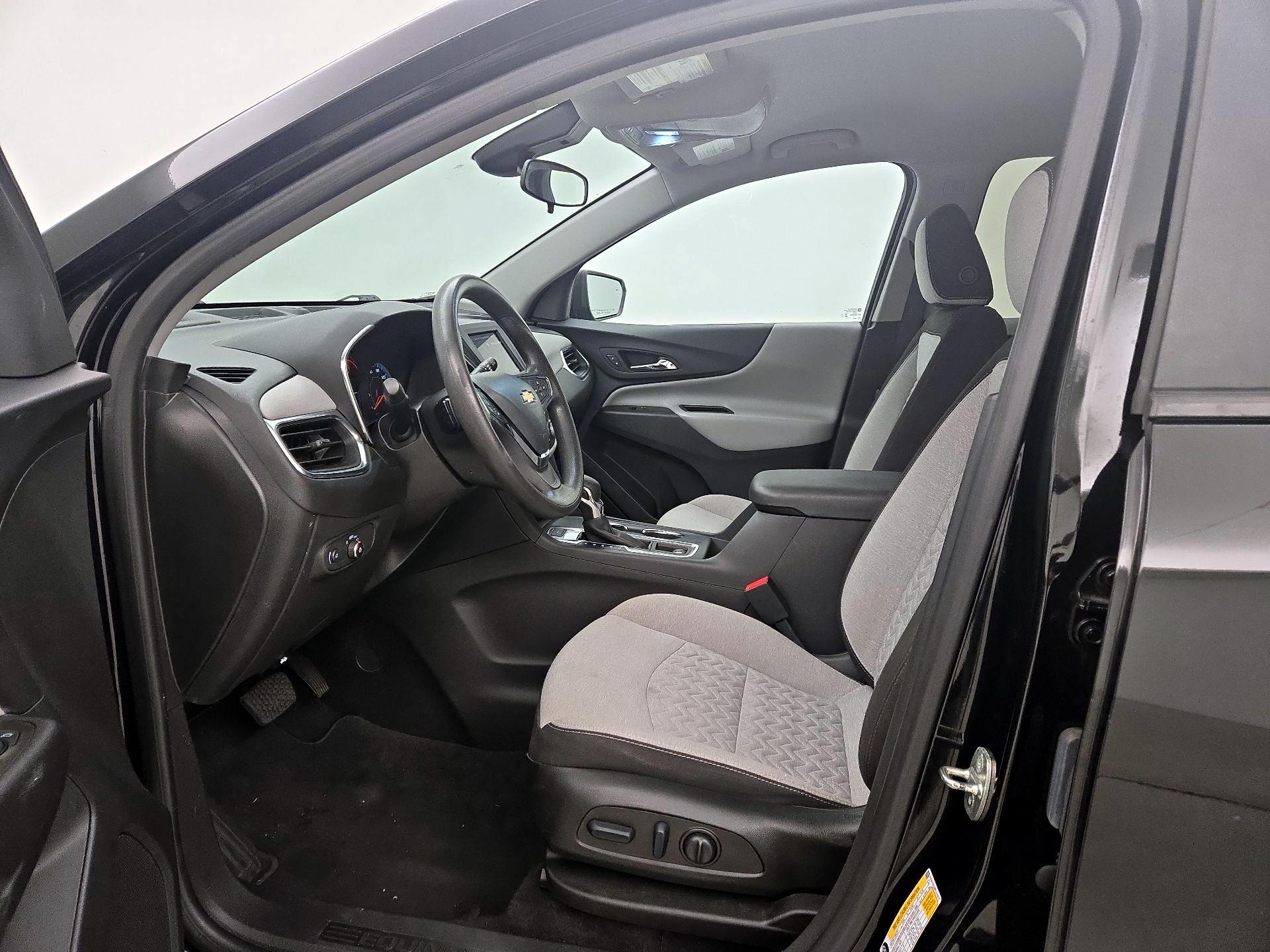 Thumbnail: 2023 Chevrolet Equinox - 11