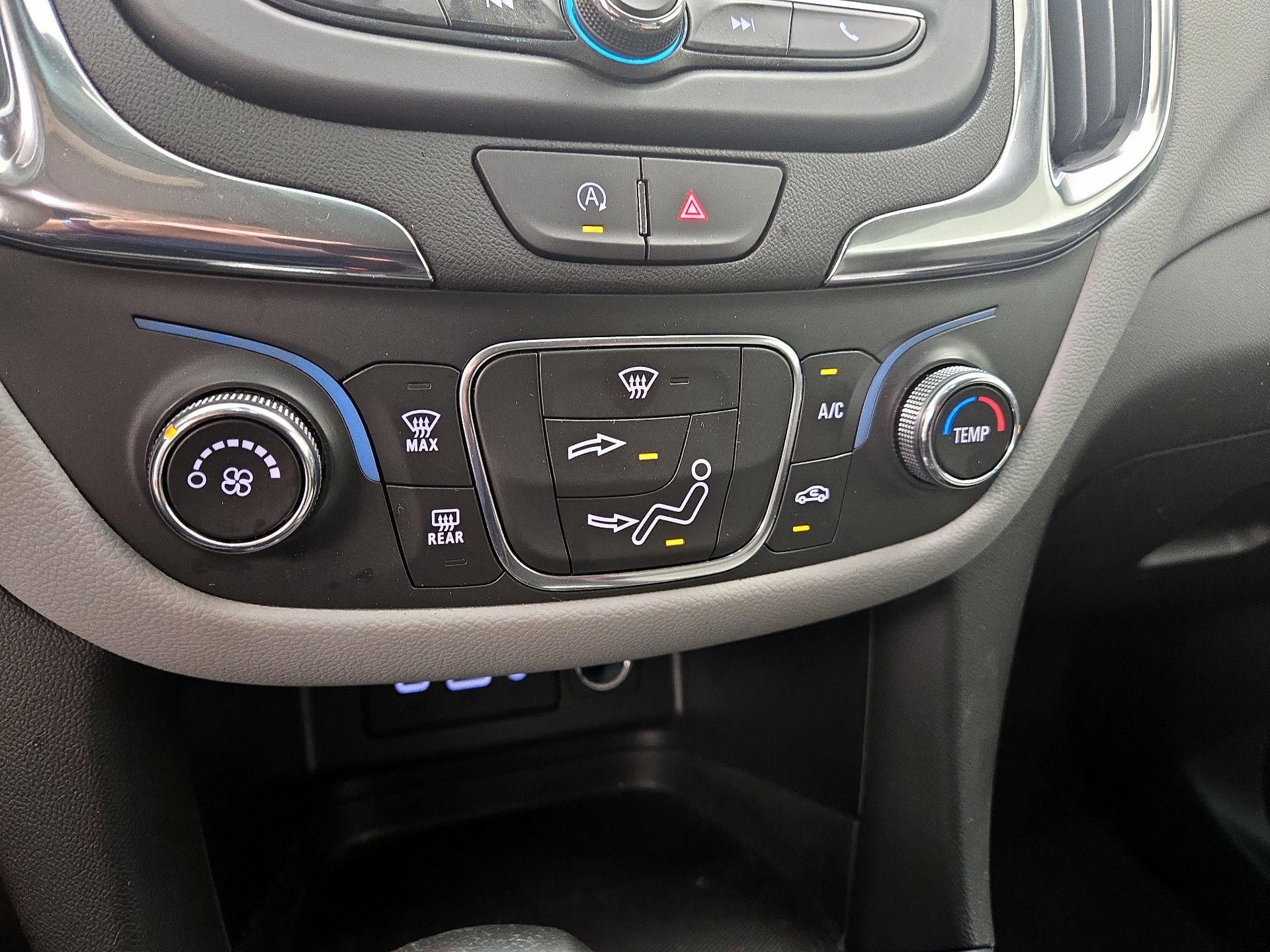 Thumbnail: 2023 Chevrolet Equinox - 16