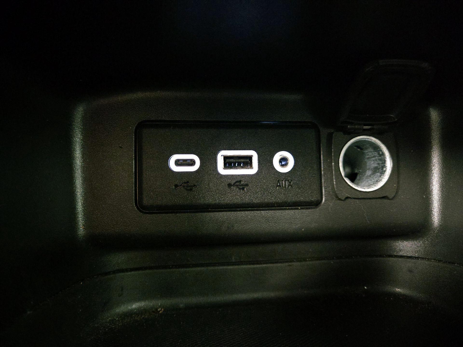 Thumbnail: 2023 Chevrolet Equinox - 18