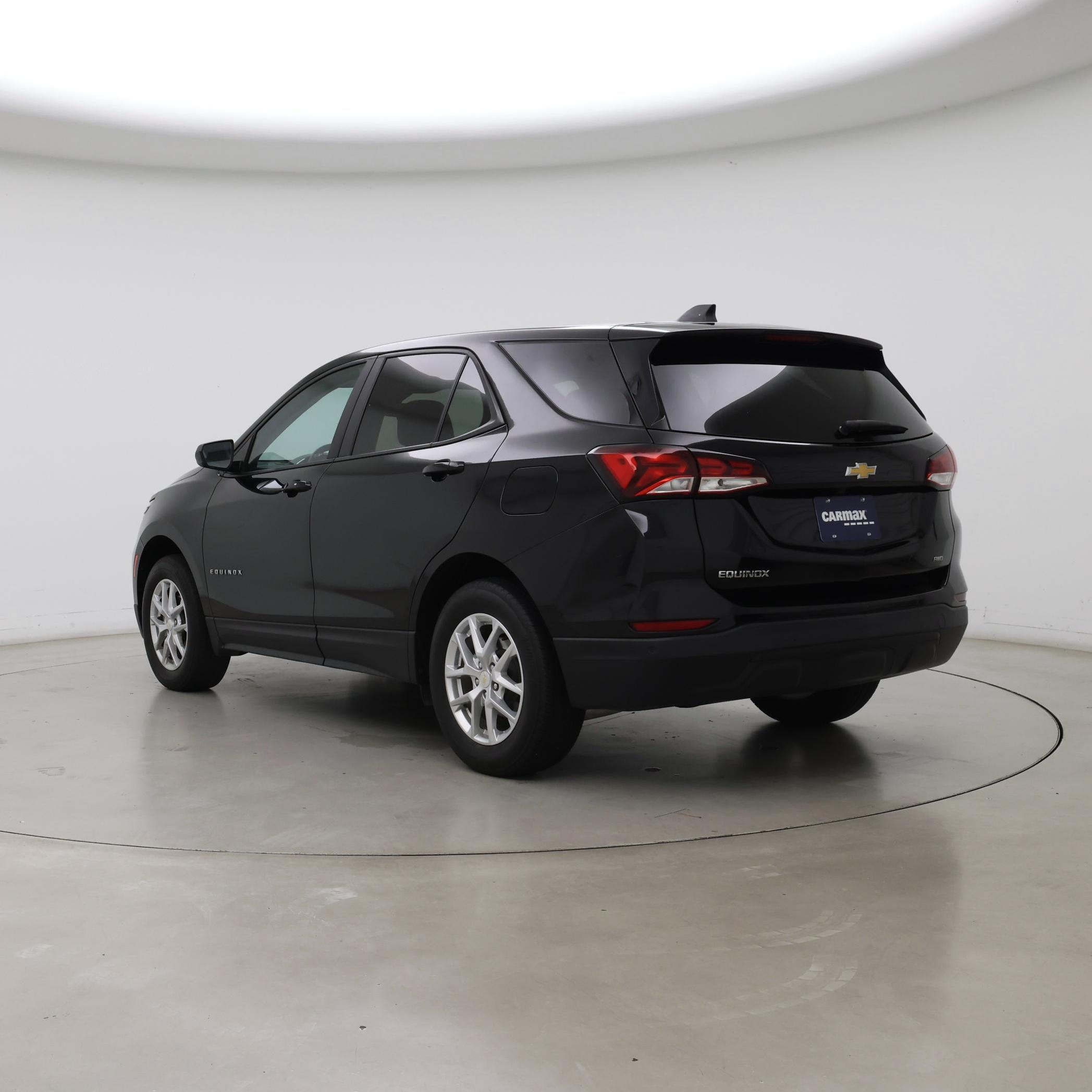 Thumbnail: 2023 Chevrolet Equinox - 2