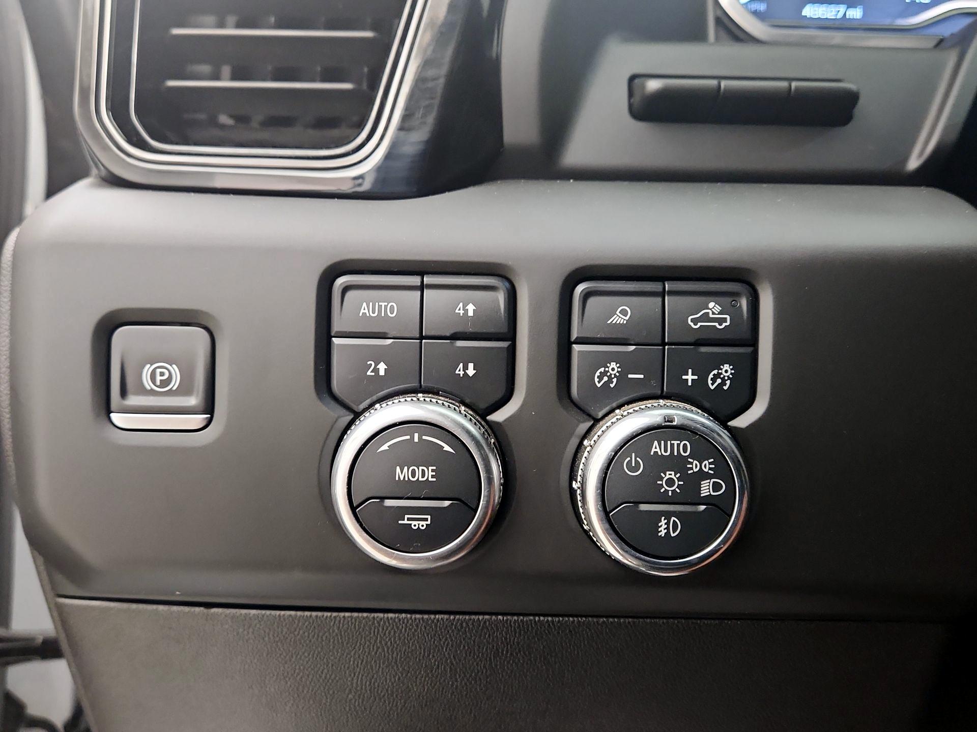 Thumbnail: 2024 GMC Sierra 2500 - 13