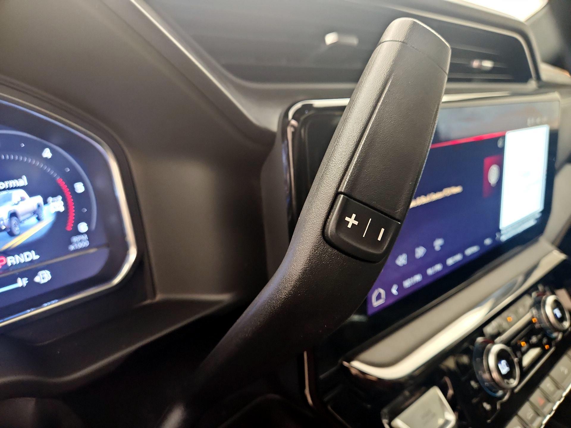 Thumbnail: 2024 GMC Sierra 2500 - 18