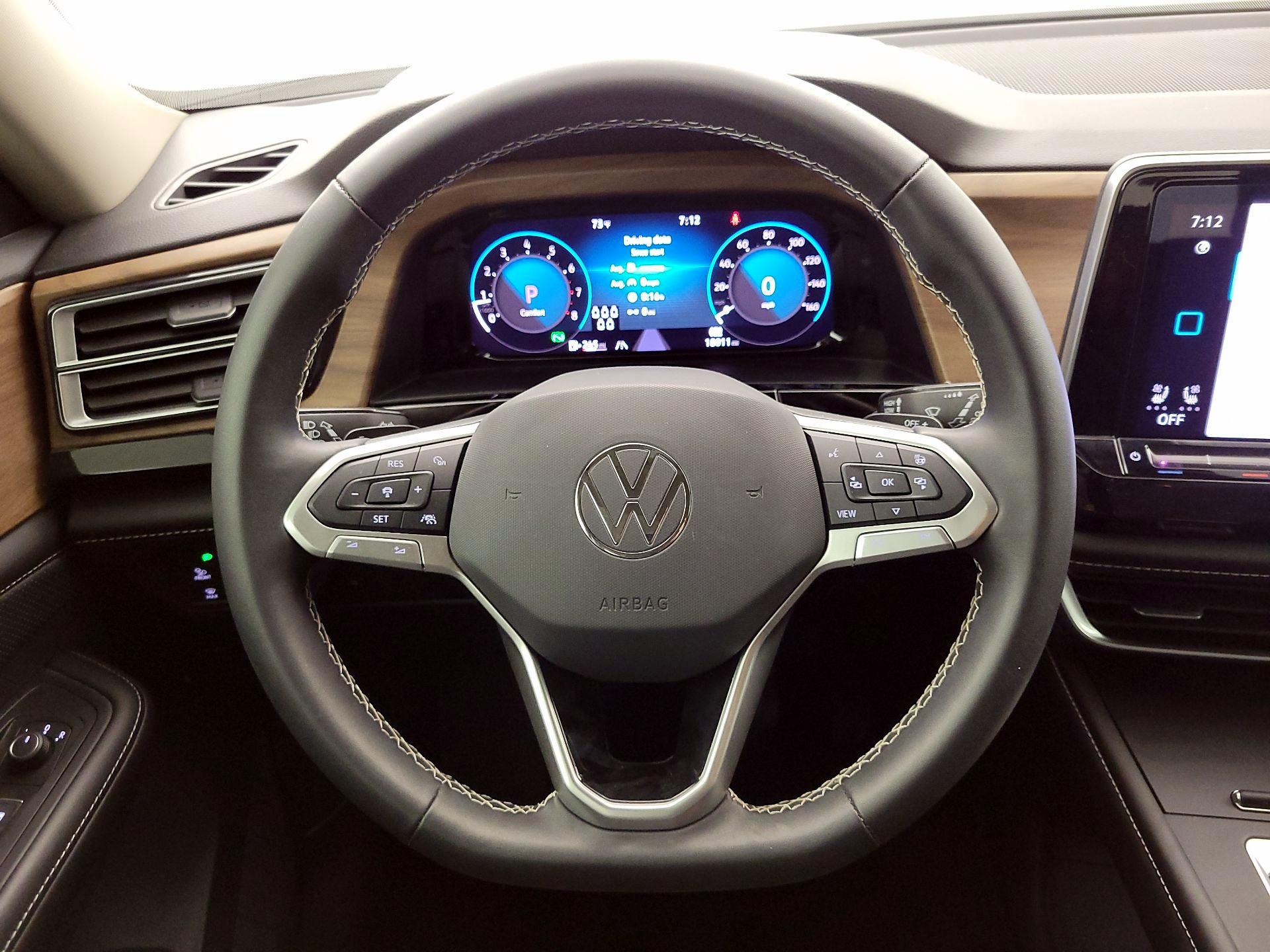 Thumbnail: 2024 Volkswagen Atlas - 10