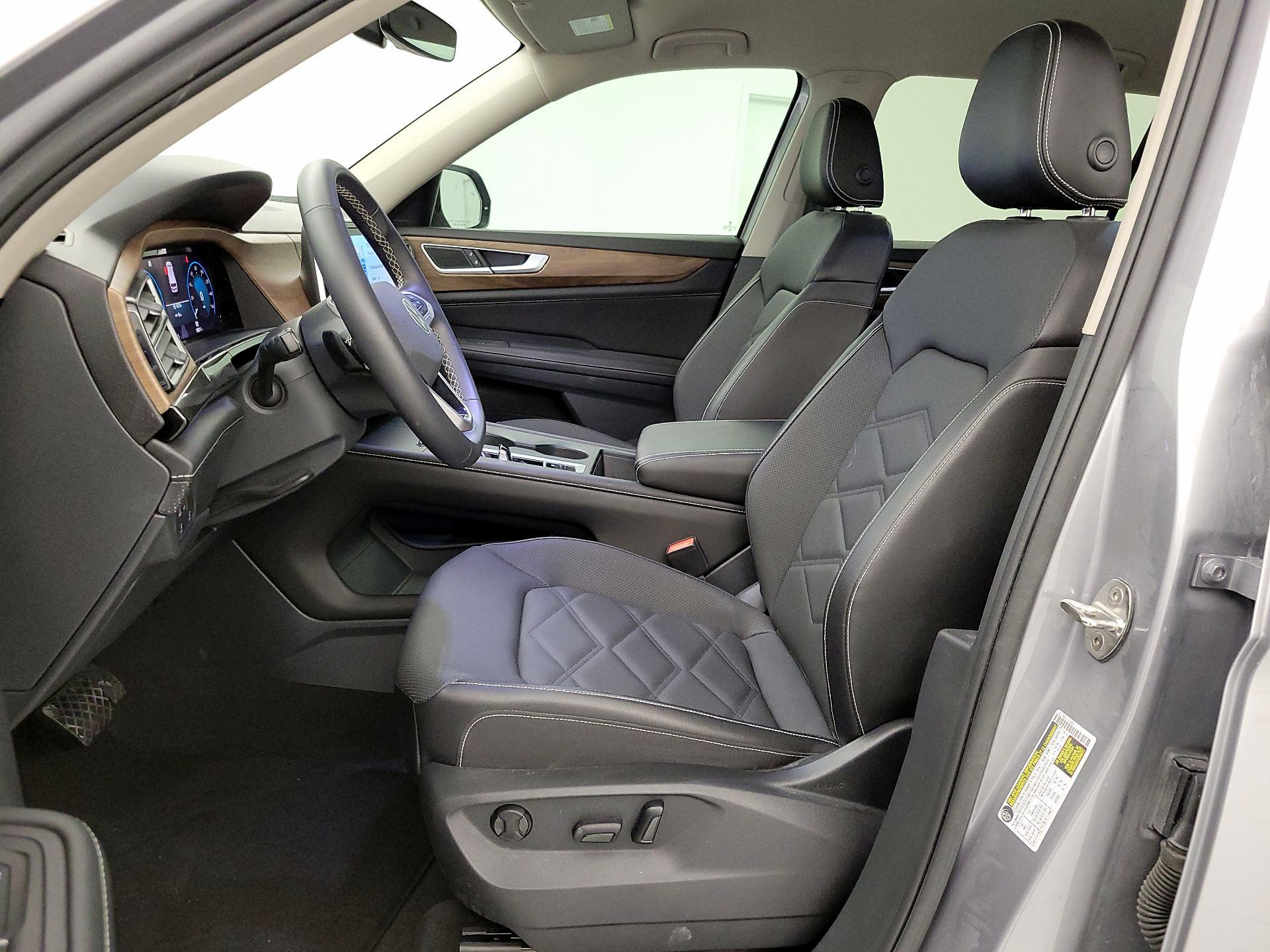 Thumbnail: 2024 Volkswagen Atlas - 11