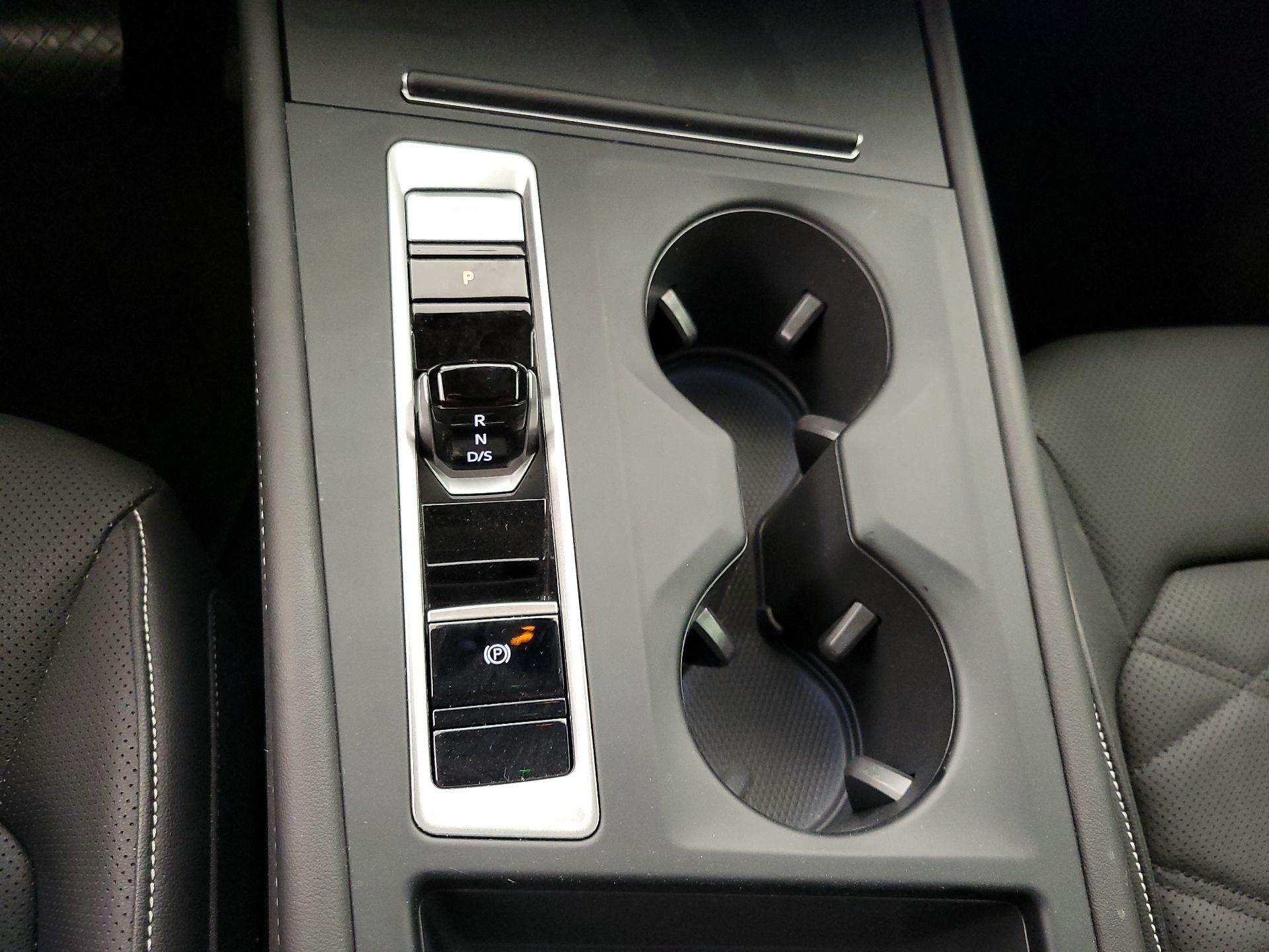 Thumbnail: 2024 Volkswagen Atlas - 17