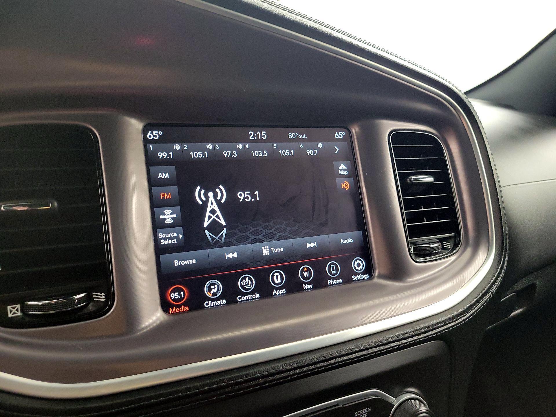 Thumbnail: 2022 Dodge Charger - 16