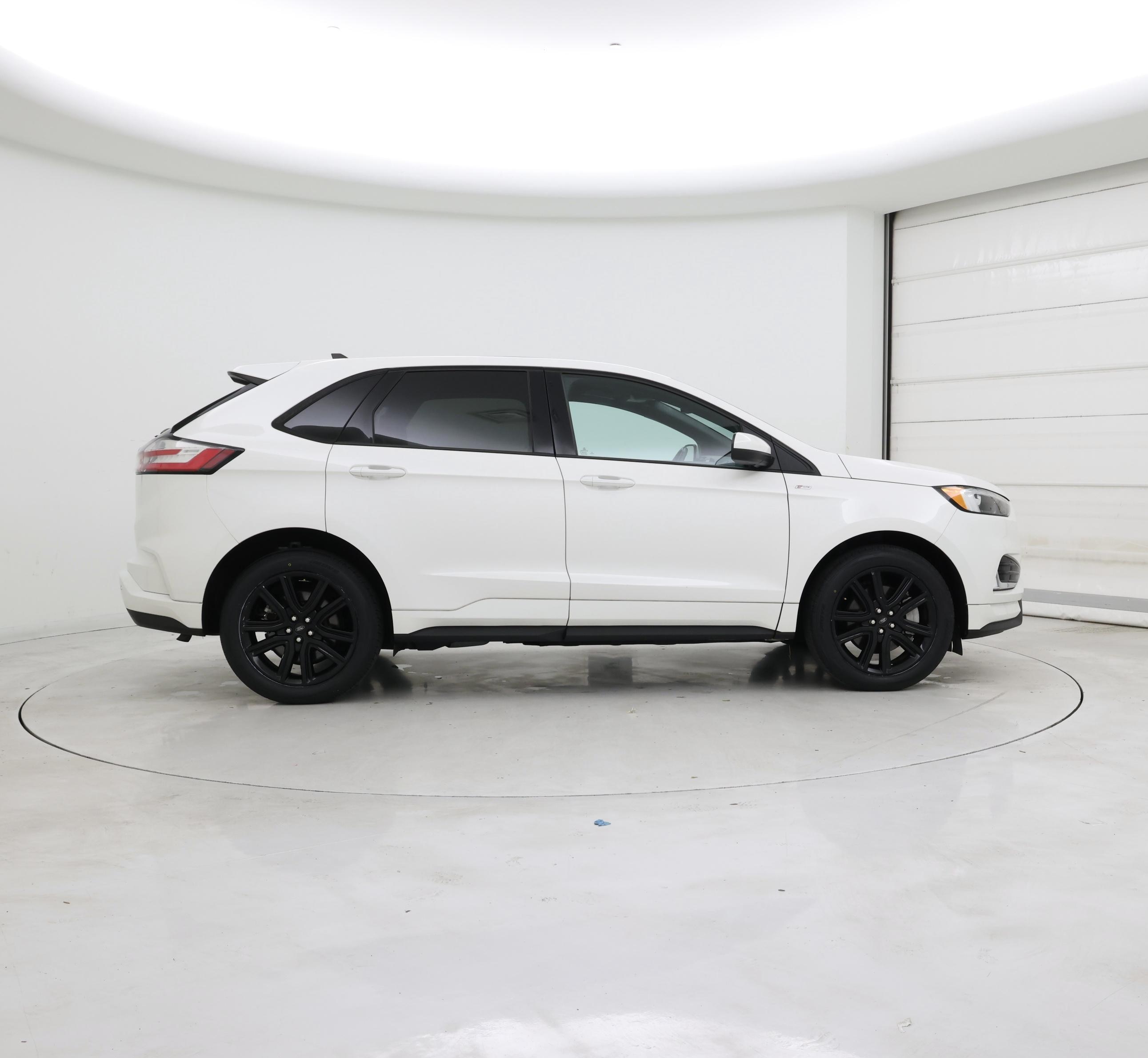 Thumbnail: 2022 Ford Edge - 7