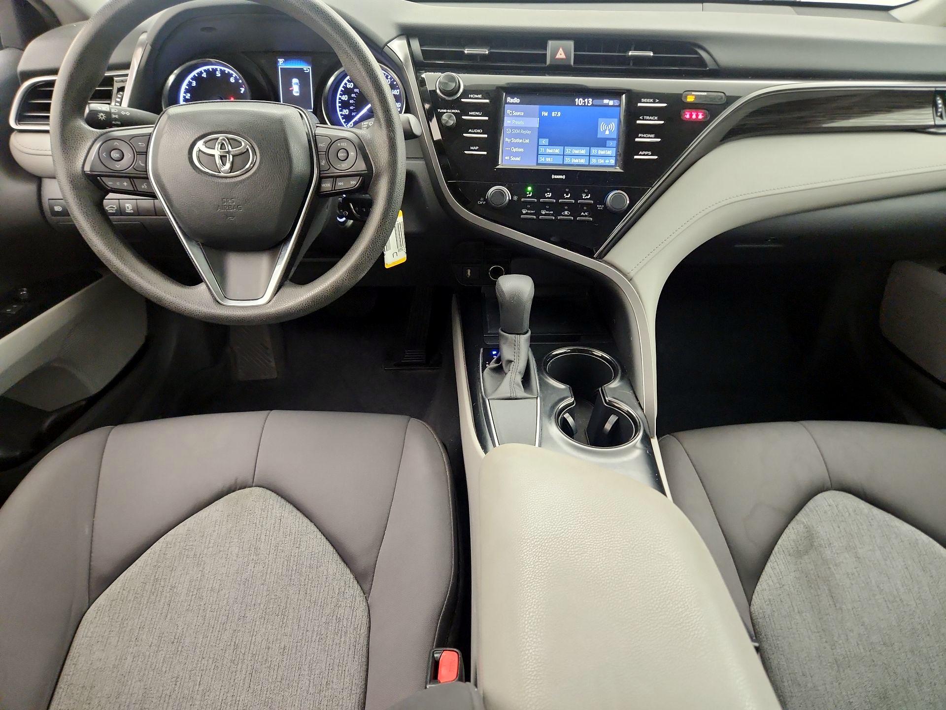 Thumbnail: 2020 Toyota Camry - 9