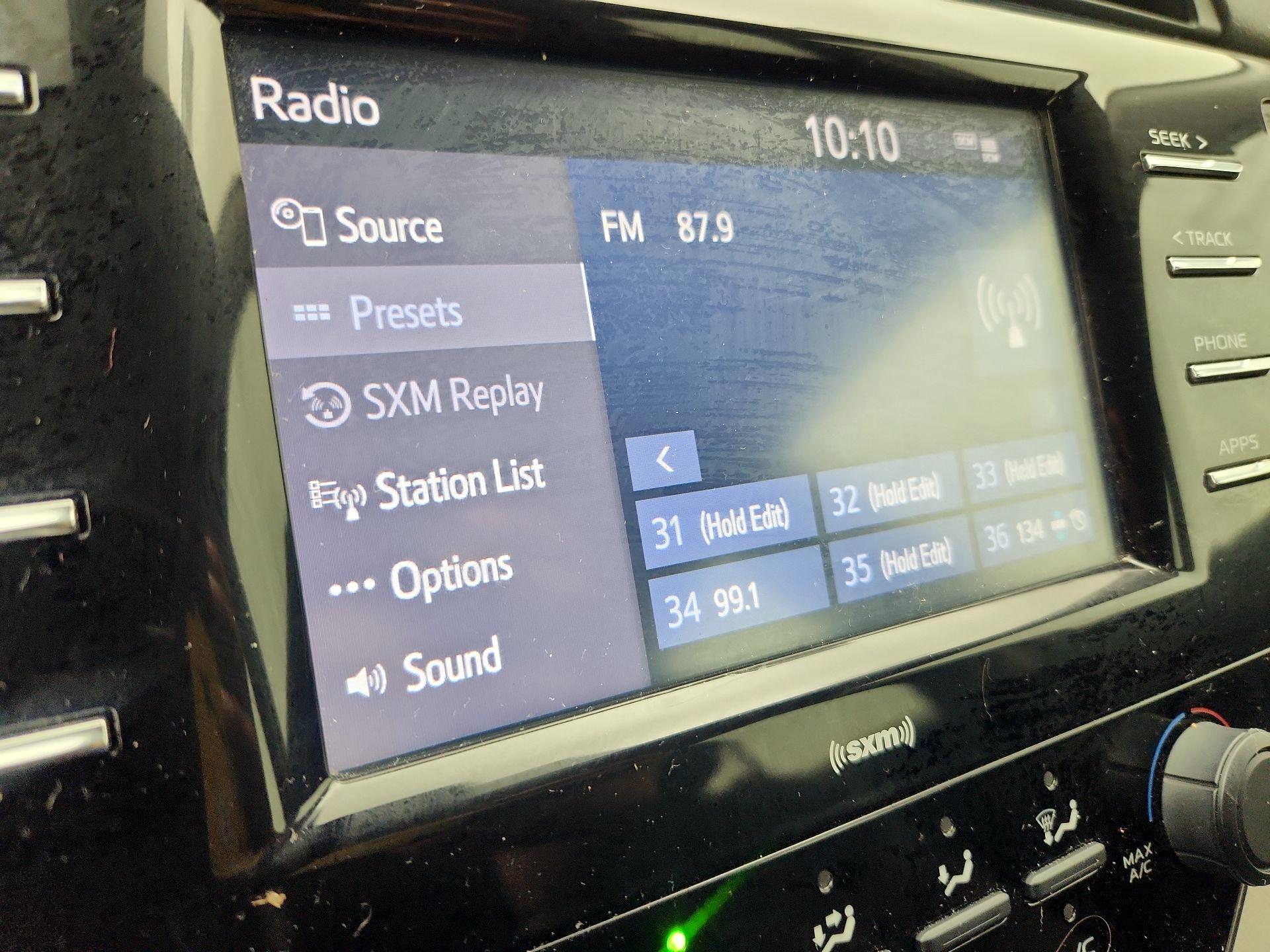 Thumbnail: 2020 Toyota Camry - 15