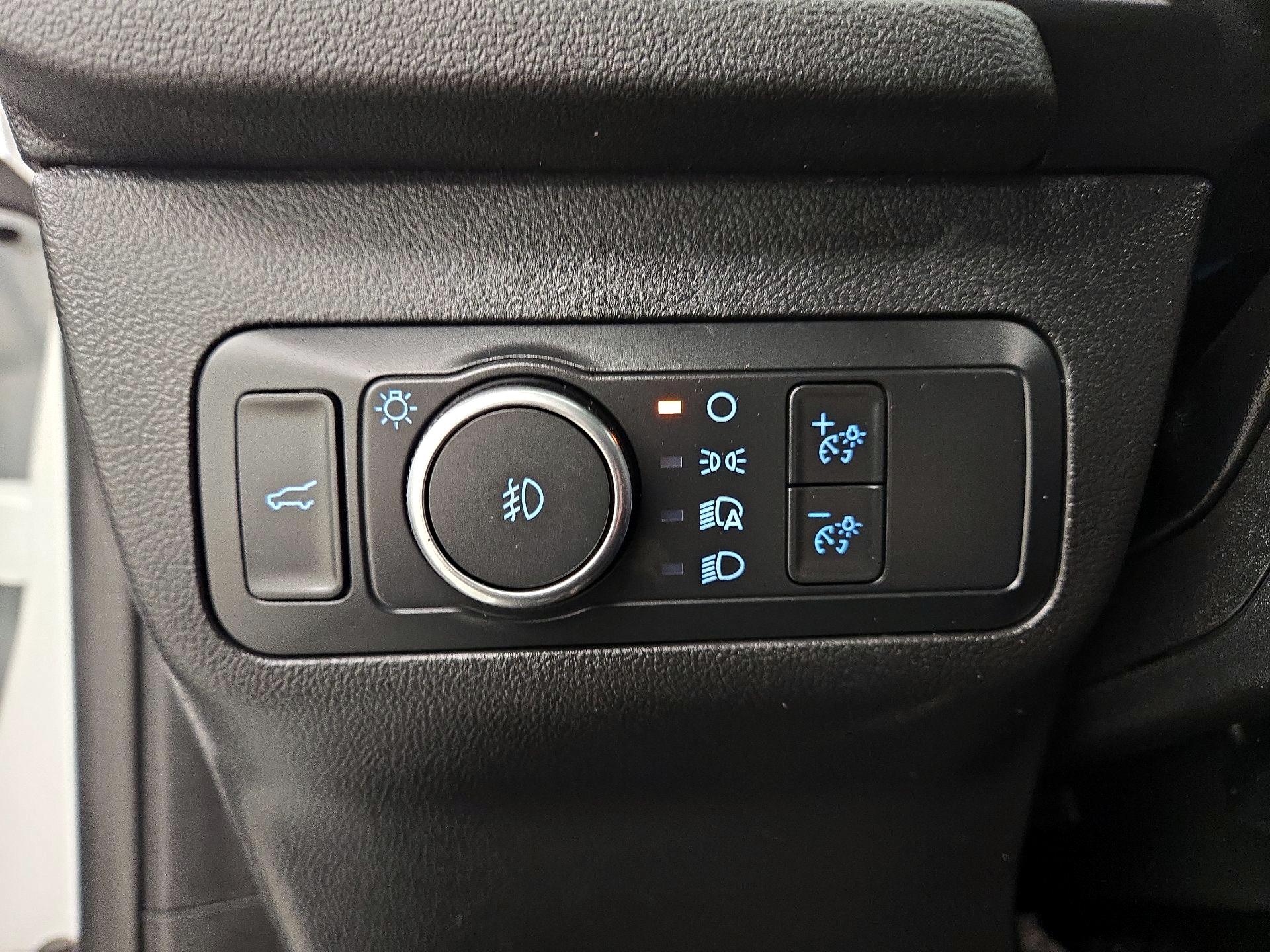 Thumbnail: 2022 Ford Escape - 13