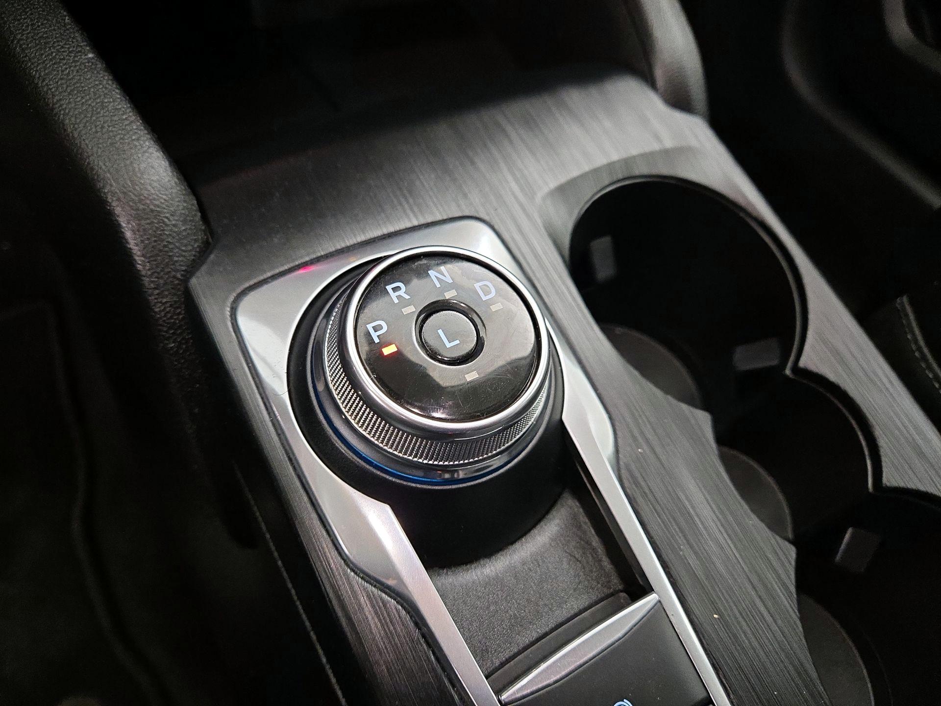 Thumbnail: 2022 Ford Escape - 18