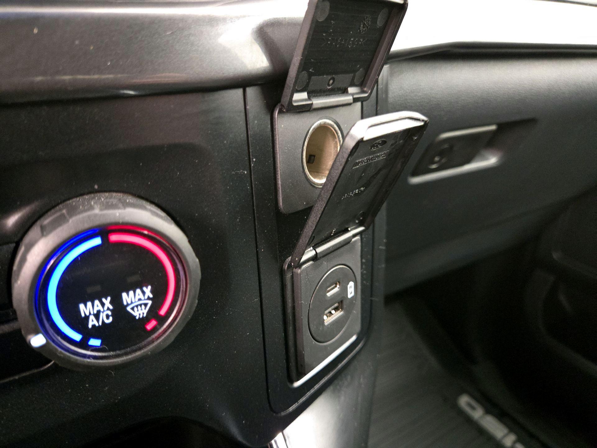 Thumbnail: 2023 Ford F-150 - 19