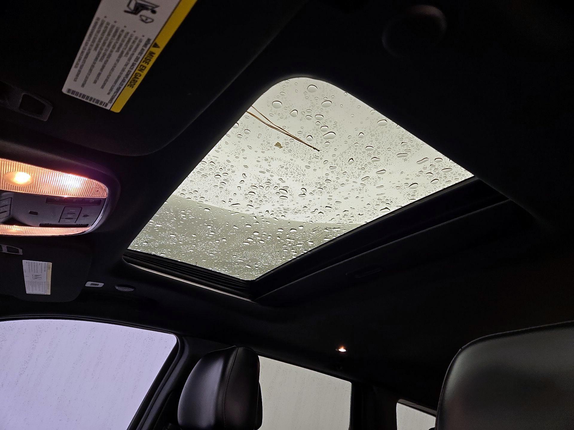 Thumbnail: 2021 Jeep Grand Cherokee - 20