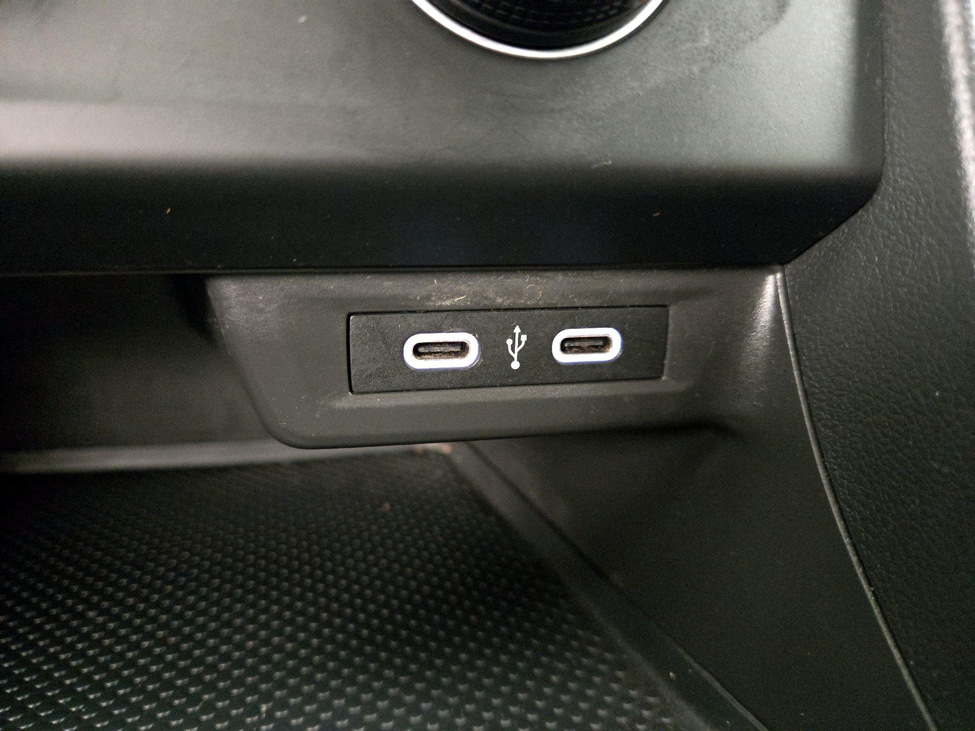 Thumbnail: 2023 Volkswagen Jetta - 18