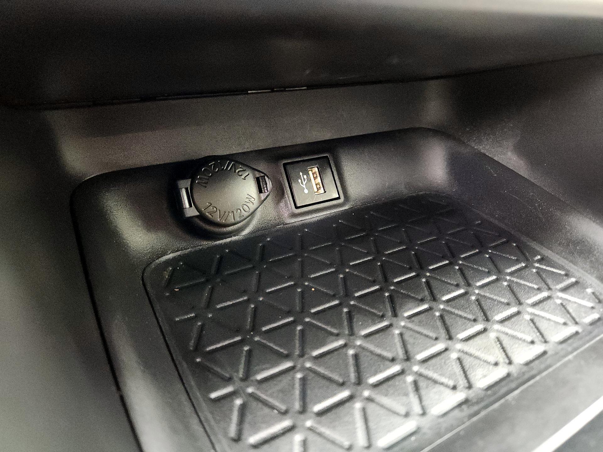 Thumbnail: 2023 Toyota RAV4 - 18