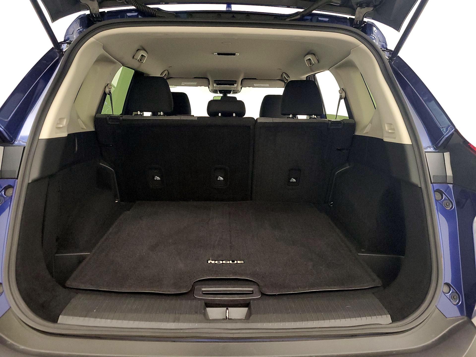 Thumbnail: 2023 Nissan Rogue - 20