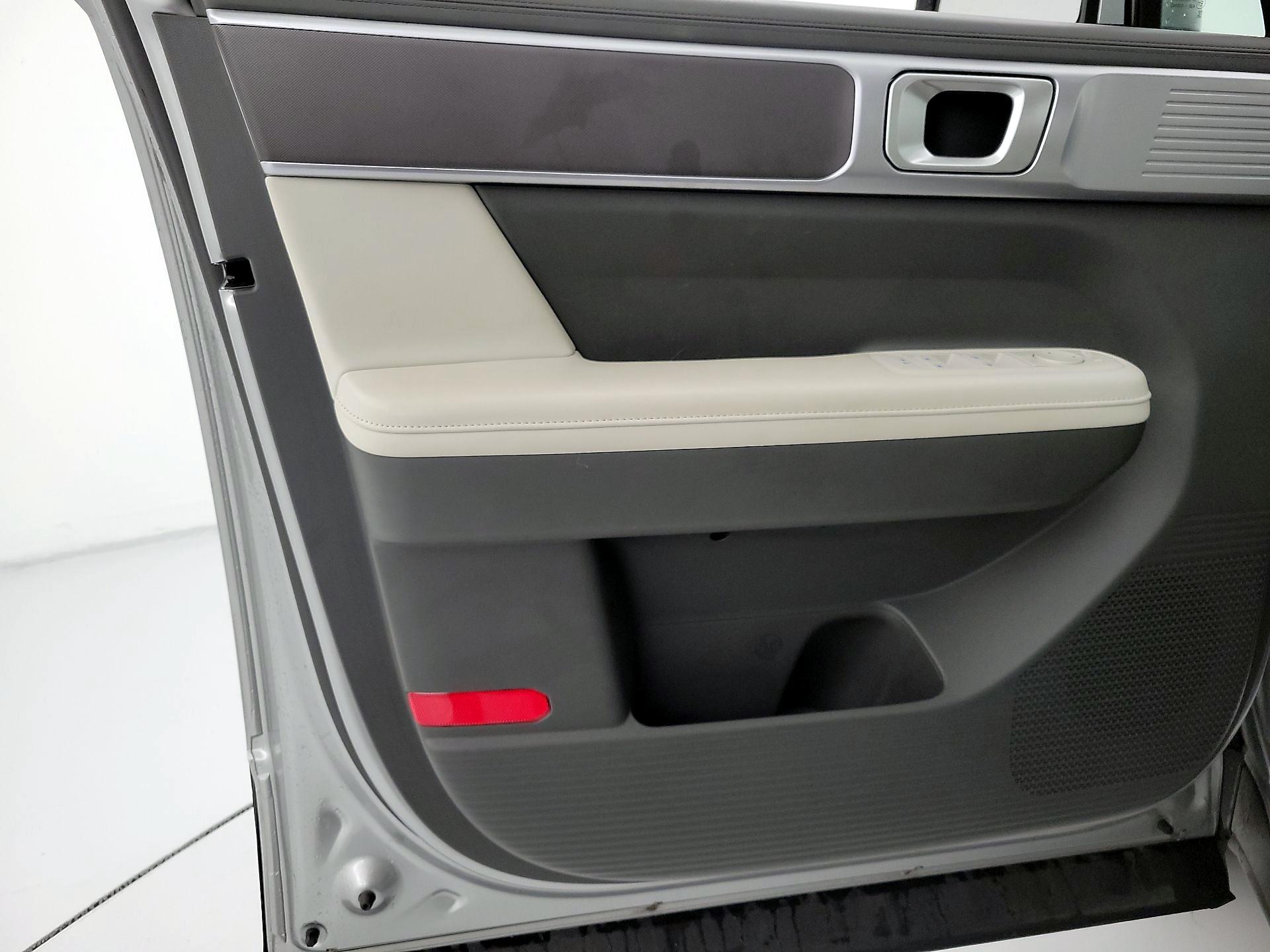 Thumbnail: 2024 Hyundai Santa Fe - 12